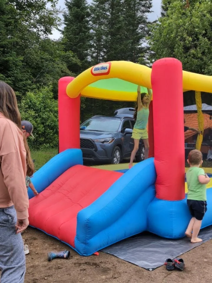 Camping off grid, doing it right and taking advantage of the break between rain showers! The kids sure had fun on the bouncy castle. I was able to get 2-hours of runtime using my @allpowersdirect_official power pack. Thanks @muskoka_overland_adventur