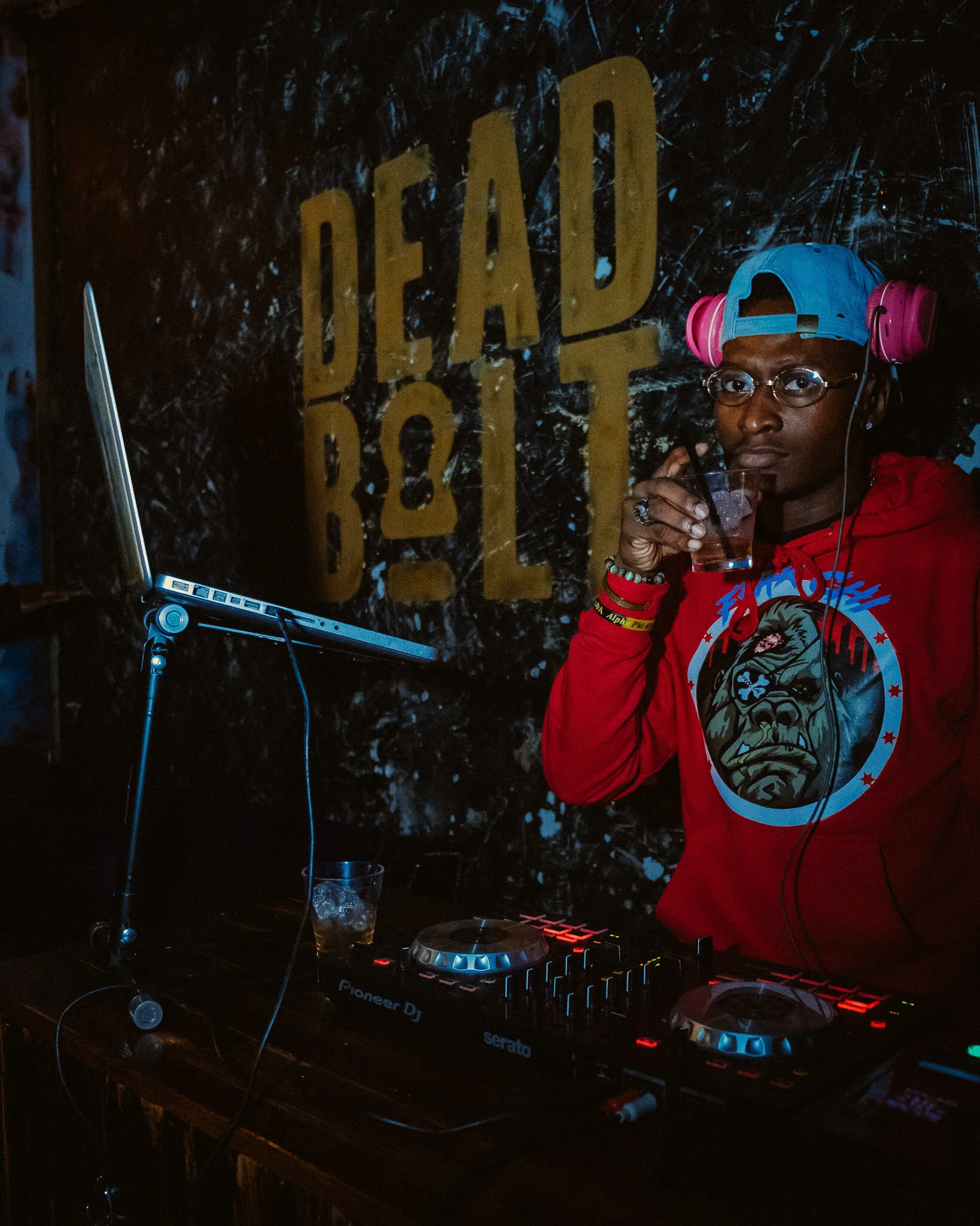 Scotty @ Deadbolt-8517-10.JPG