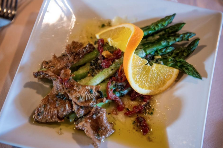Hot Asparagus "Milanese"
