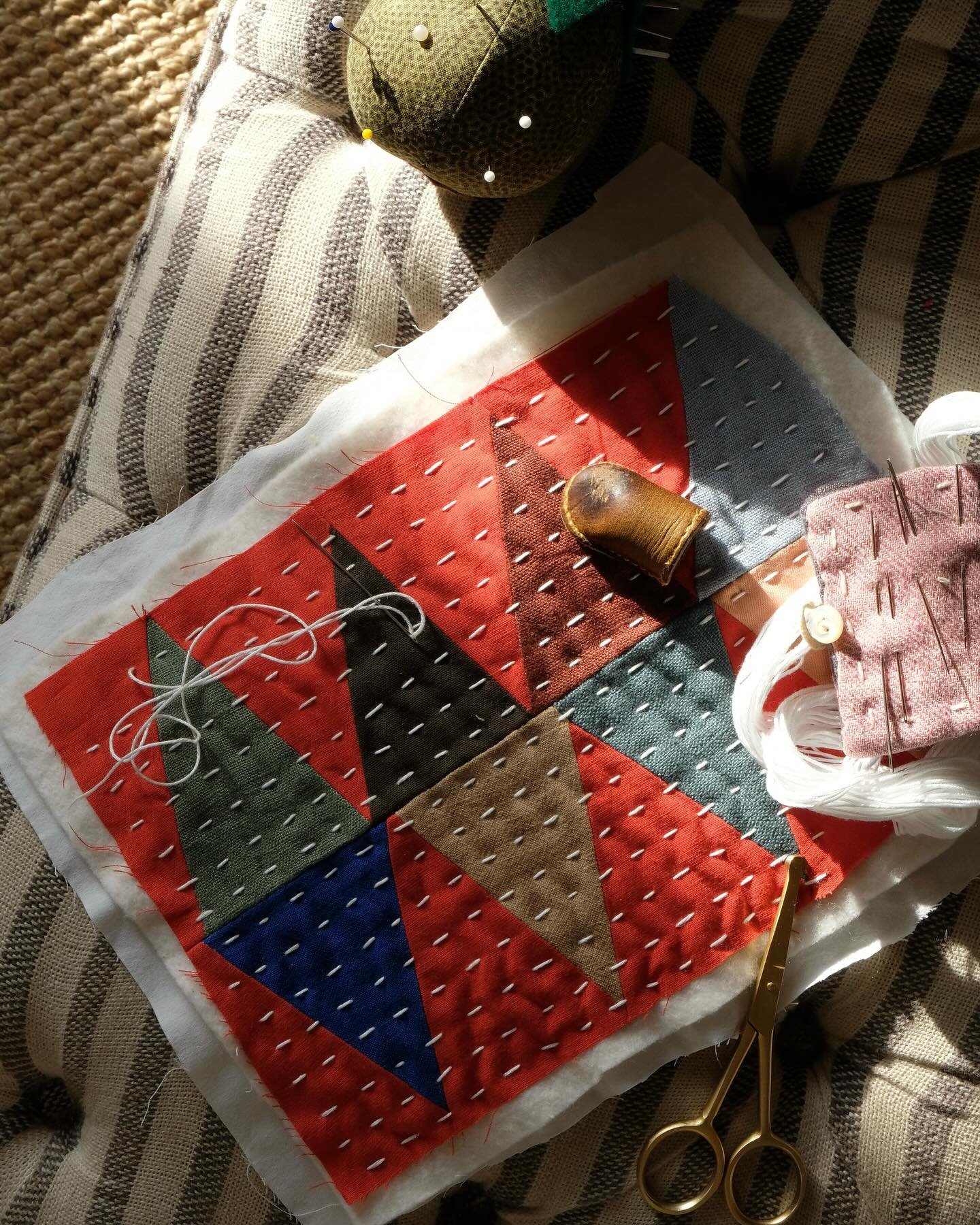 ❤️ WORKSHOP ❤️
.
Still a few some spaces left in my up coming workshops. The next one is at the lovely new Maker&rsquo;s House in Ramsgate.
.
Ramsgate, Saturday 25th April
.
It&rsquo;s a beautiful venue and will host a programme of wonderful workshop