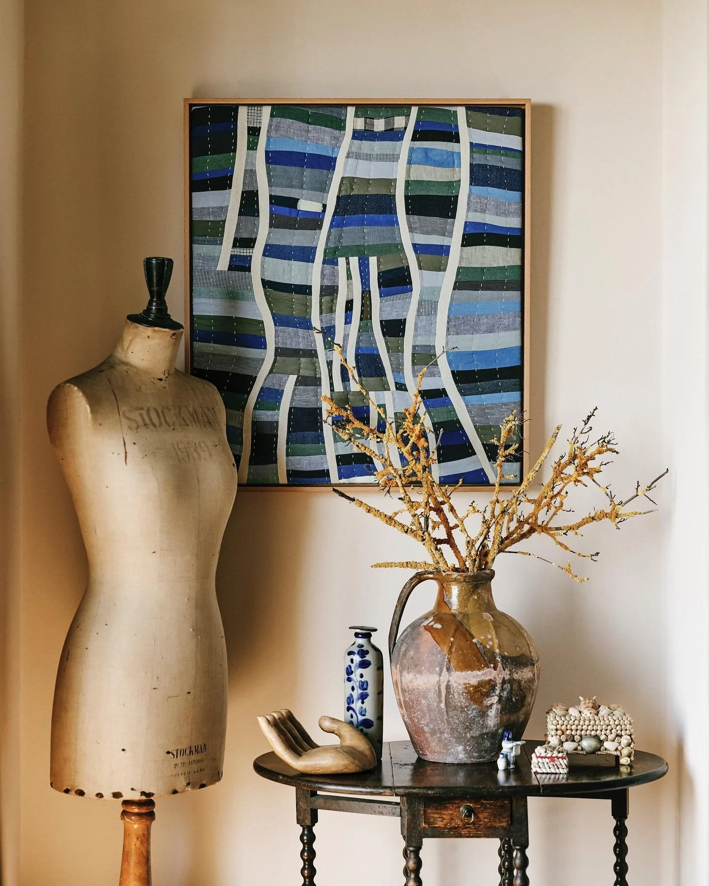 ✨ BOOK LAUNCH EXHIBITION ✨

To celebrate the launch of my book, Free-from Quilts &amp; Patchwork (out now on @batsfordbooks ) I will be showing all the pieces from the book plus a selection of other work. Please do come and have a look, it&rsquo;s in