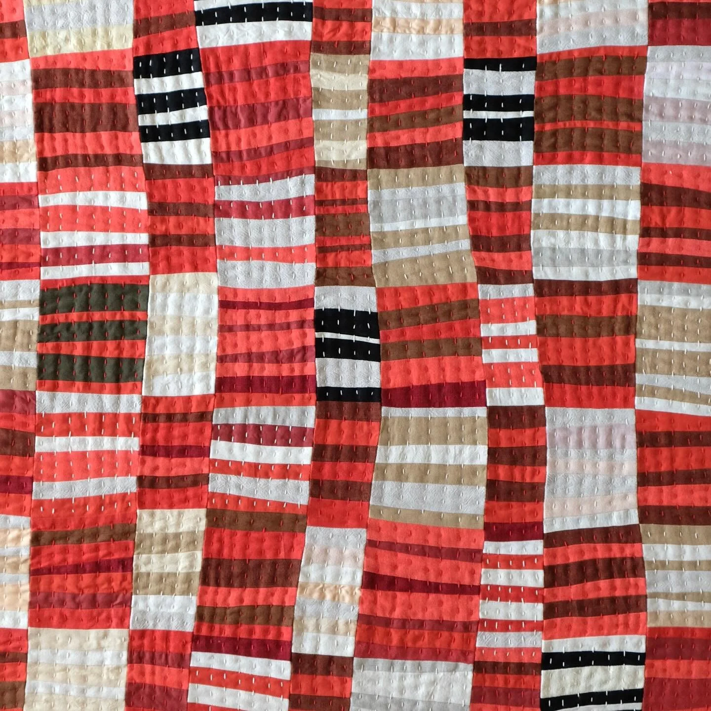 Come and see all the pieces from my book in real life, plus some more in an exhibition at @batsfordgallery to celebrate the release of Free-form Quilts &amp; Patchwork on @batsfordbooks 

I&rsquo;d love to say hi! The gallery is open at 11, but I&rsq