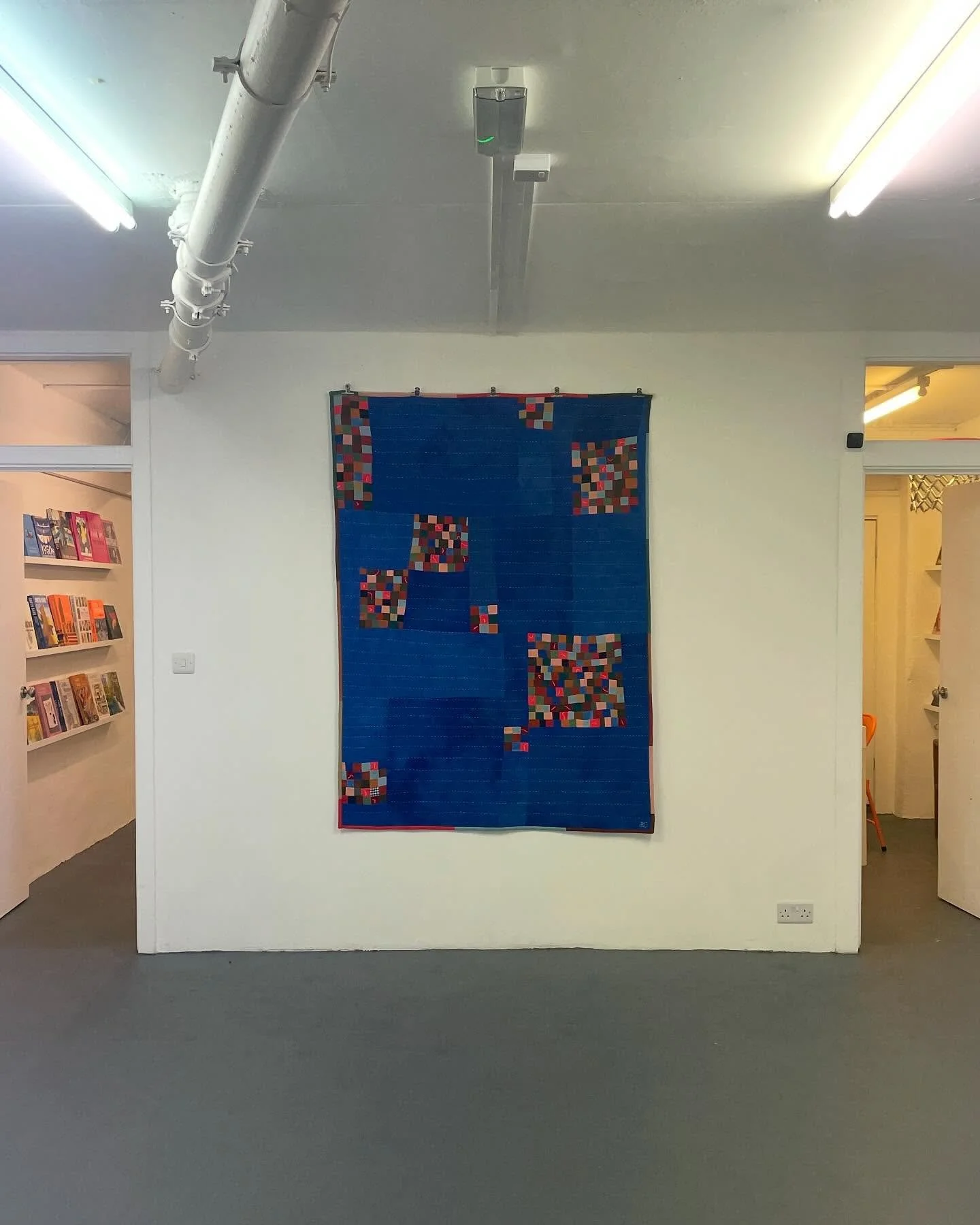 And that&rsquo;s a wrap!
.
What a lovely few days at @batsfordgallery having people pop by, a few chats and the opportunity to show the pieces from my book. Thank you to everyone who braved this wild heatwave to come along and the gallery for having 