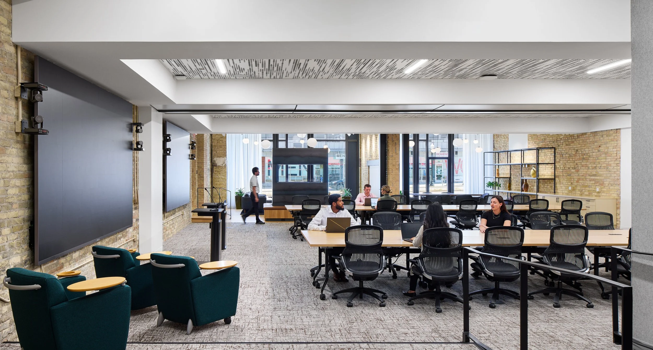 McKnight Foundation Board Room Flex _14.jpg