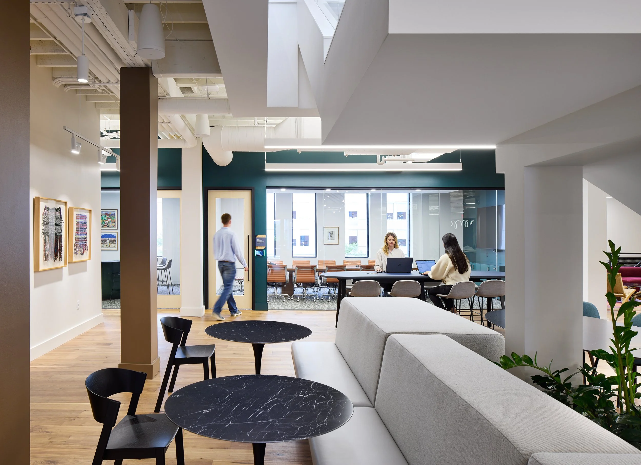 McKnight Foundation Cafe_27.jpg
