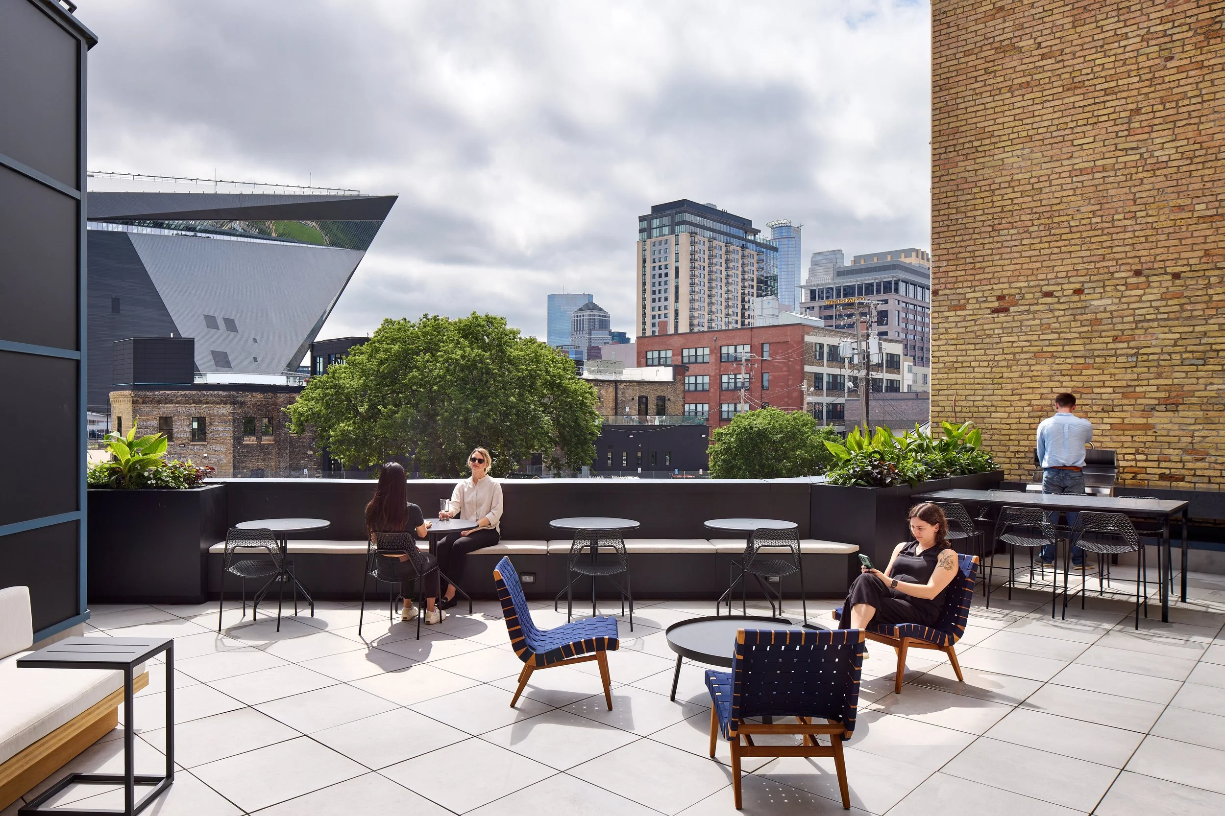 McKnight Foundation Roof Deck_28.jpg