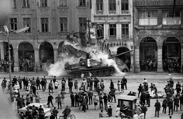 Czechinvasion1968LiberecReddit.jpg