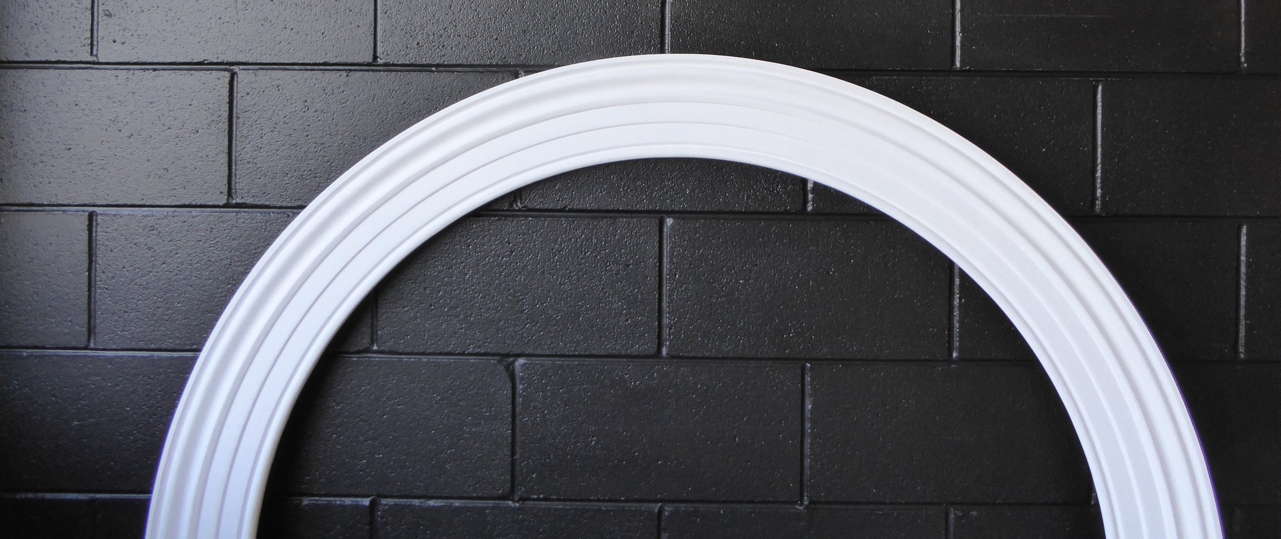 Curved Moulding.jpg