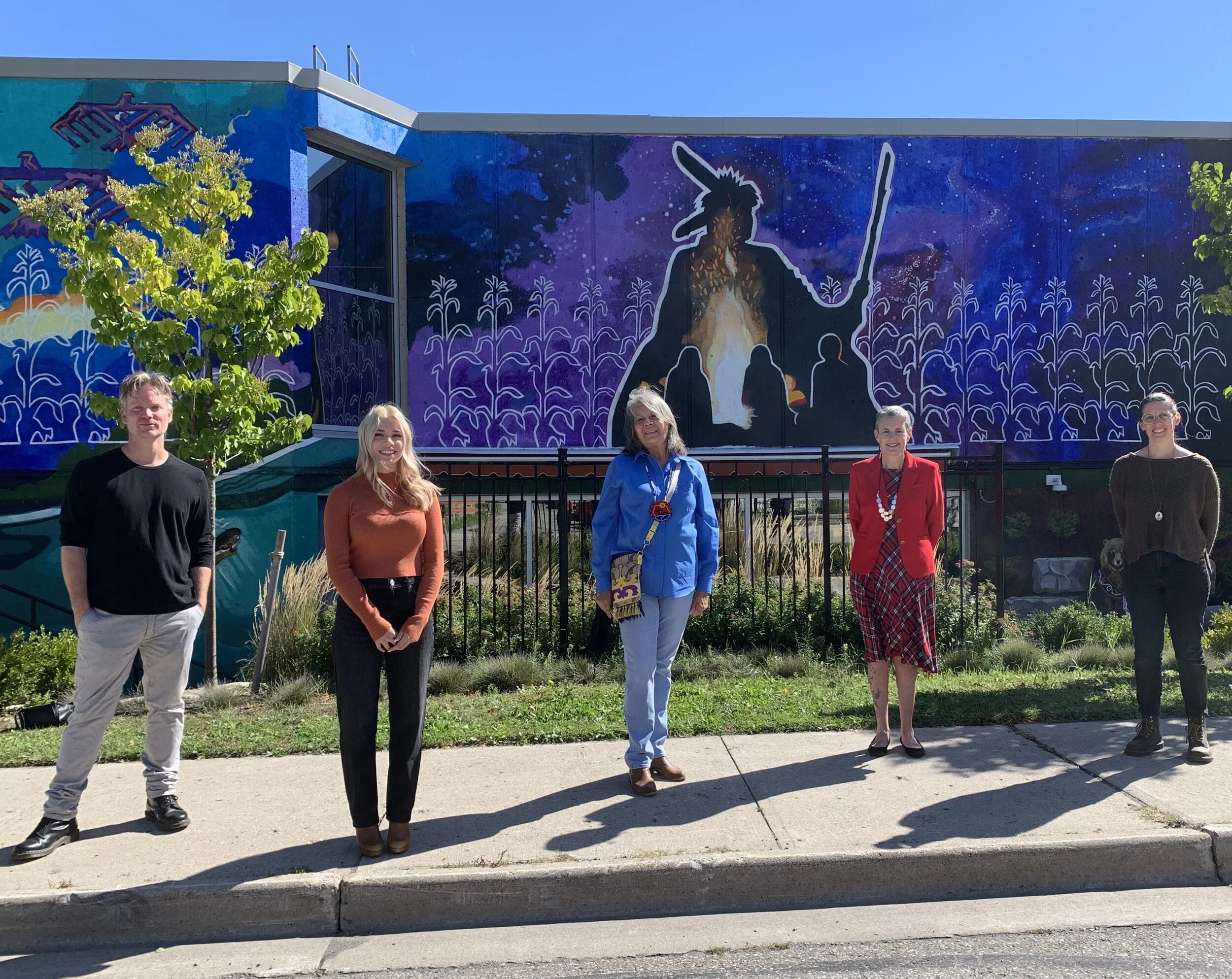 New Mural by Artist Nancy Deleary Now Complete at the St. Thomas Public Library