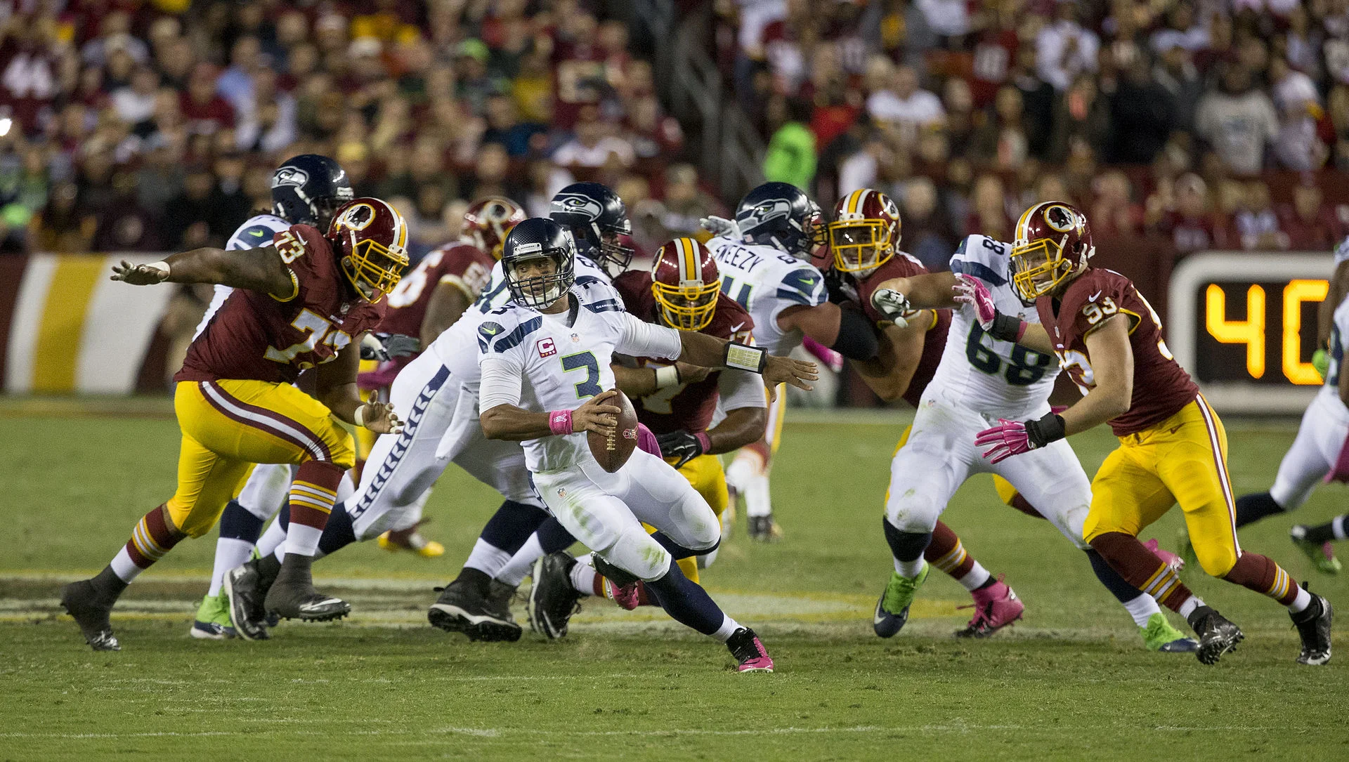 Russell Wilson Vows to Kneel During Games Until Seahawks Get Better O Line