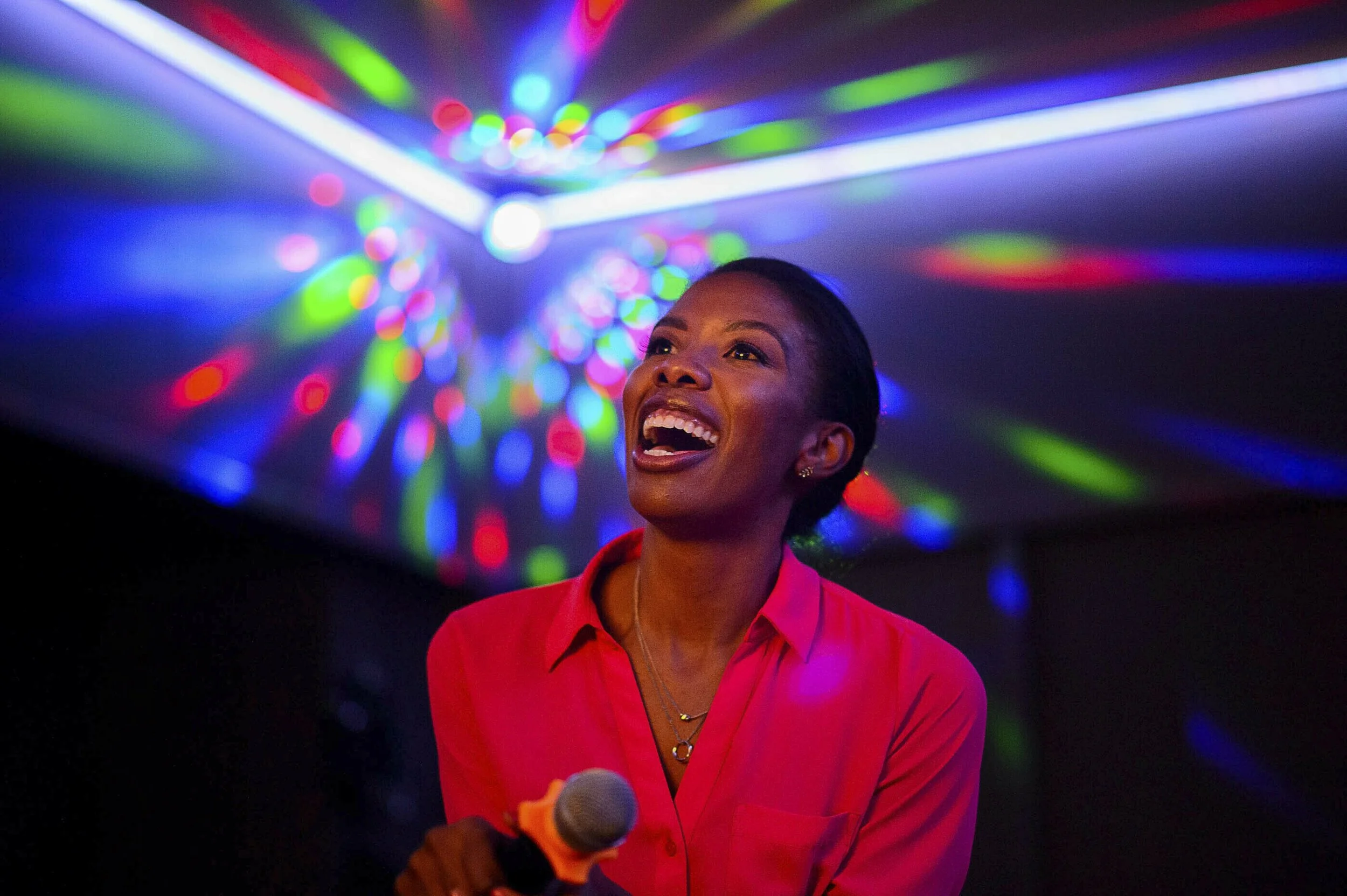 Utah karaoke lounge asks board for liquor license