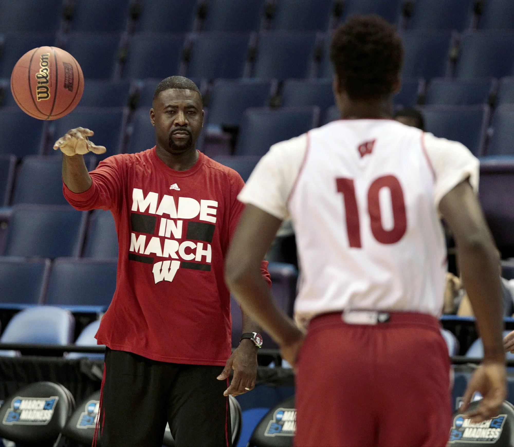 Wisconsin assistant coach’s wife, daughter die in crash