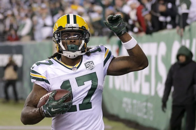 Davante Adams embracing new leadership role with Packers