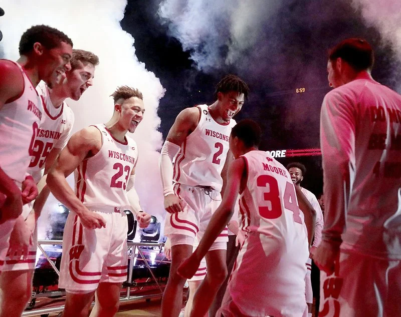 Wisconsin defeats Eastern Illinois, honors Moore family