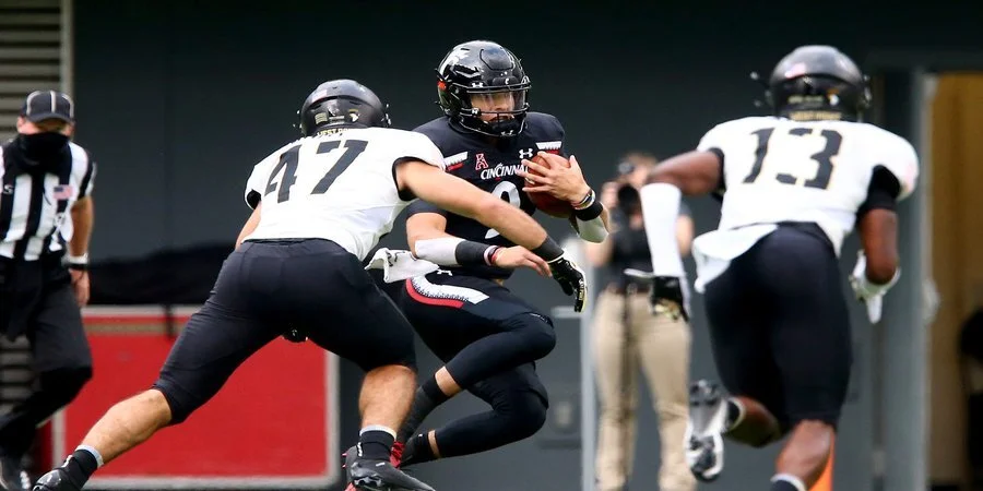 What we learned: Defense shines, Ridder shaky in No. 14/16 Cincinnati's first true test