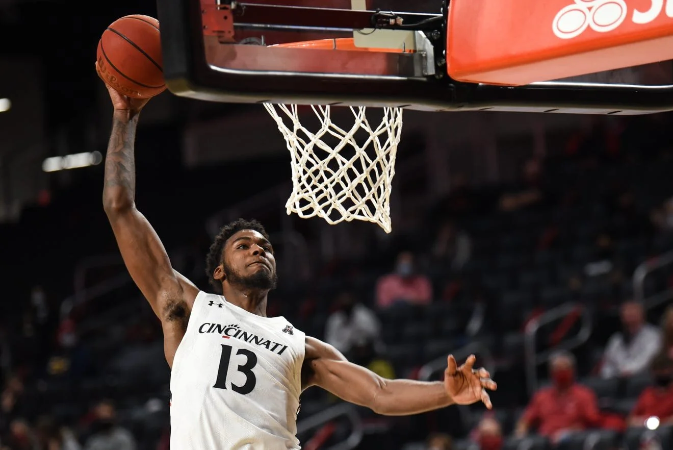 Analysis: Williams was great, but Bearcats may have something special in freshman Eason