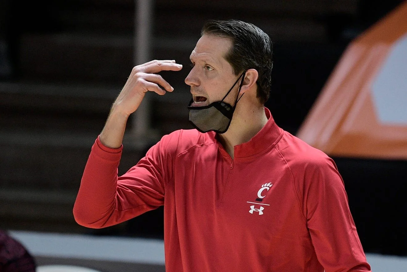 Analysis: Second half unraveled for Bearcats in loss at Wichita State