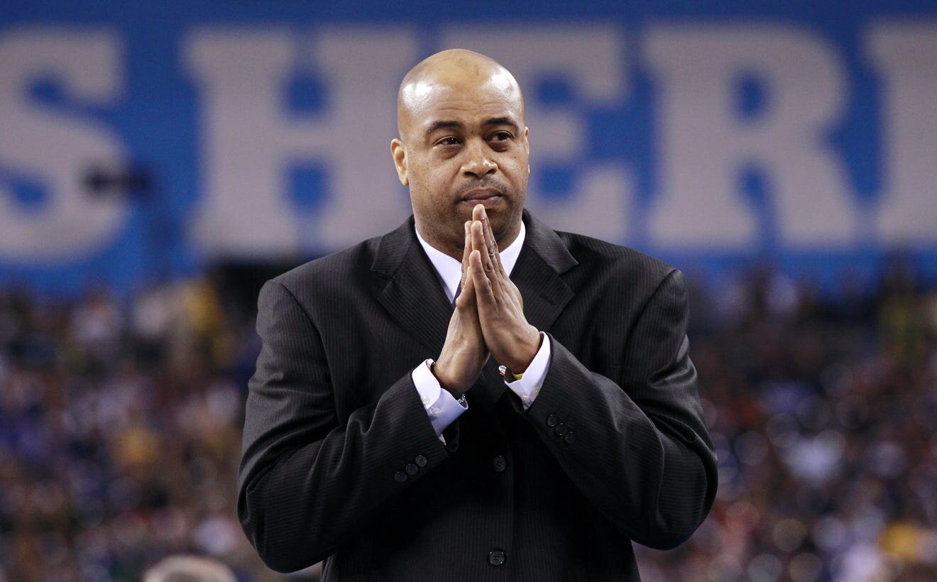 Ex-Cincinnati players speak out, want Erik Martin to be next UC men's basketball coach