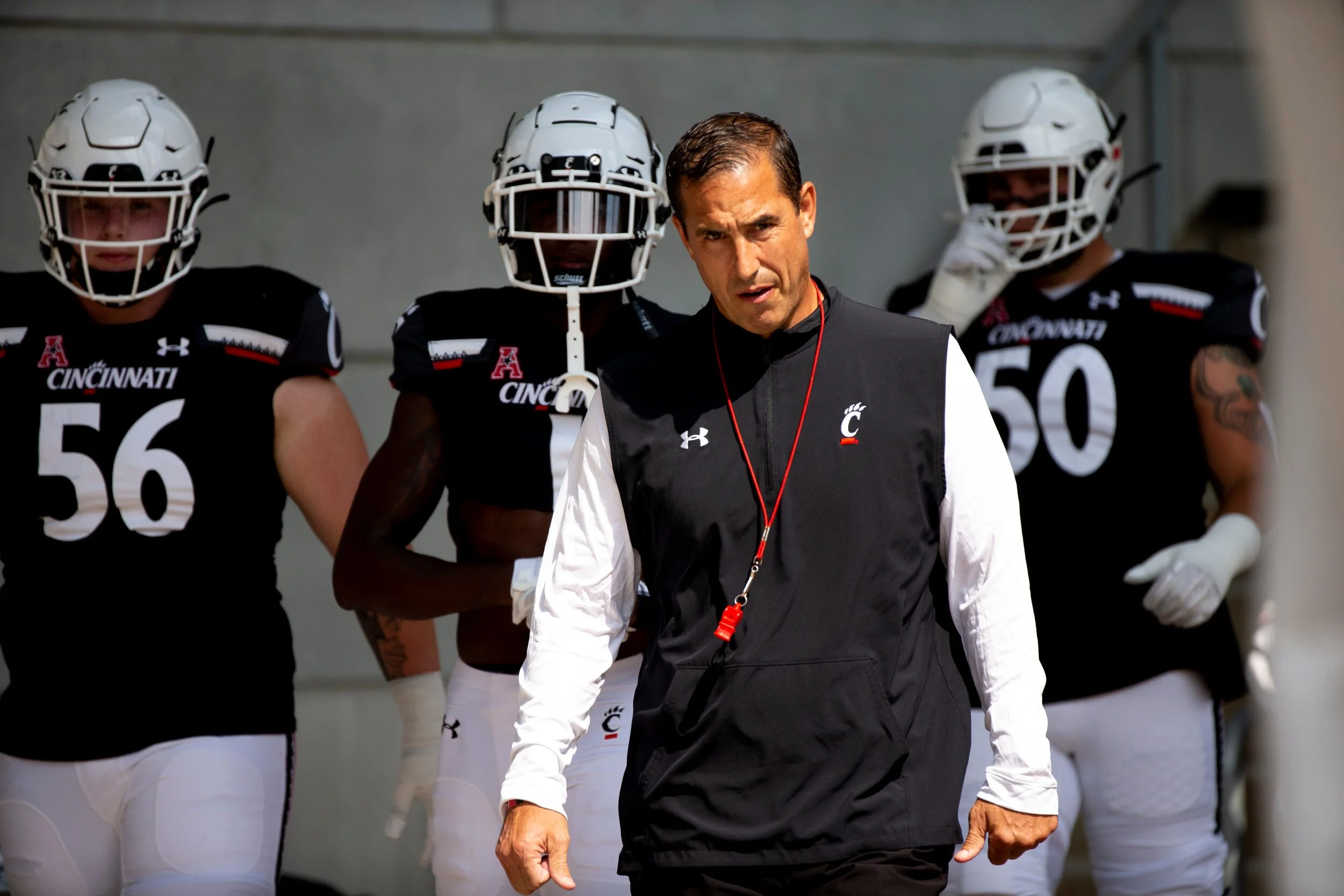 Cincinnati coach Luke Fickell emphatically quiets chatter linking him to USC vacancy
