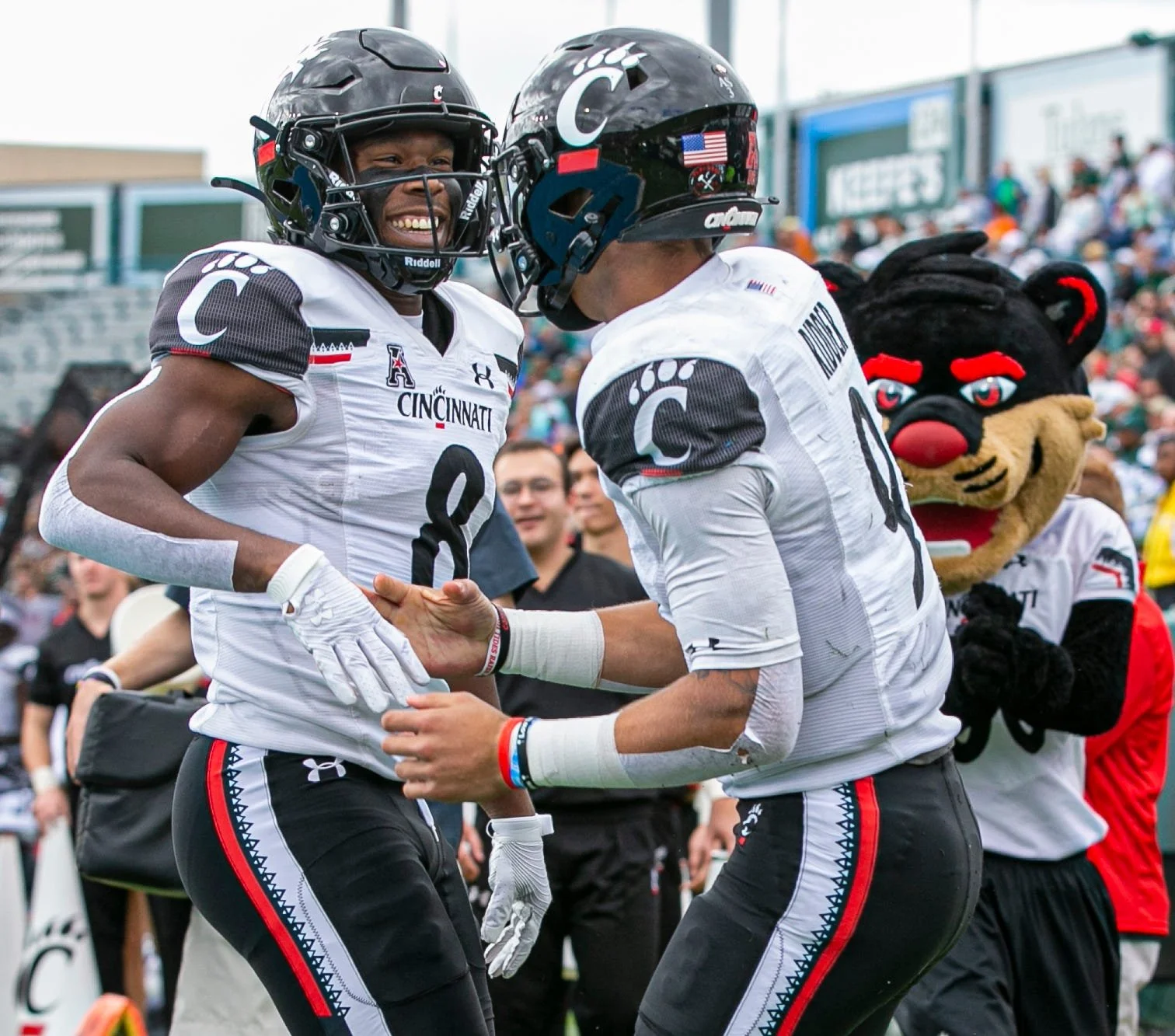 Where will Cincinnati Bearcats land in first College Football Playoff rankings?