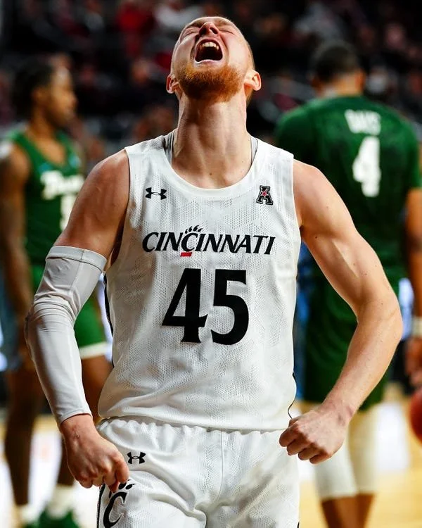 Cincinnati Bearcats guard Mason Madsen ready to put turbulent 2020-21 season behind him