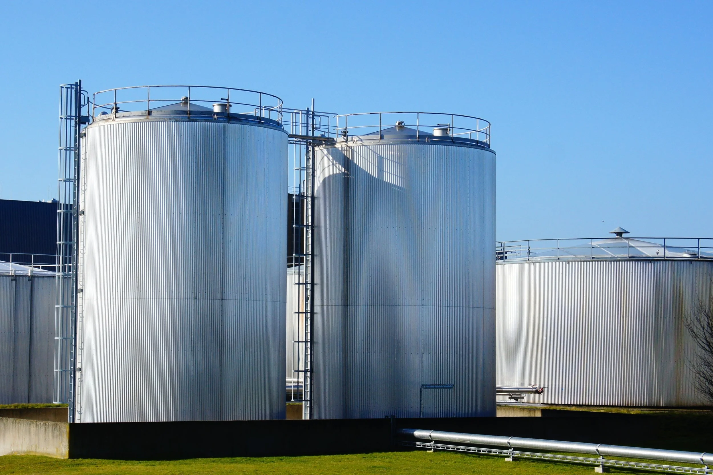 factory-644982.jpg