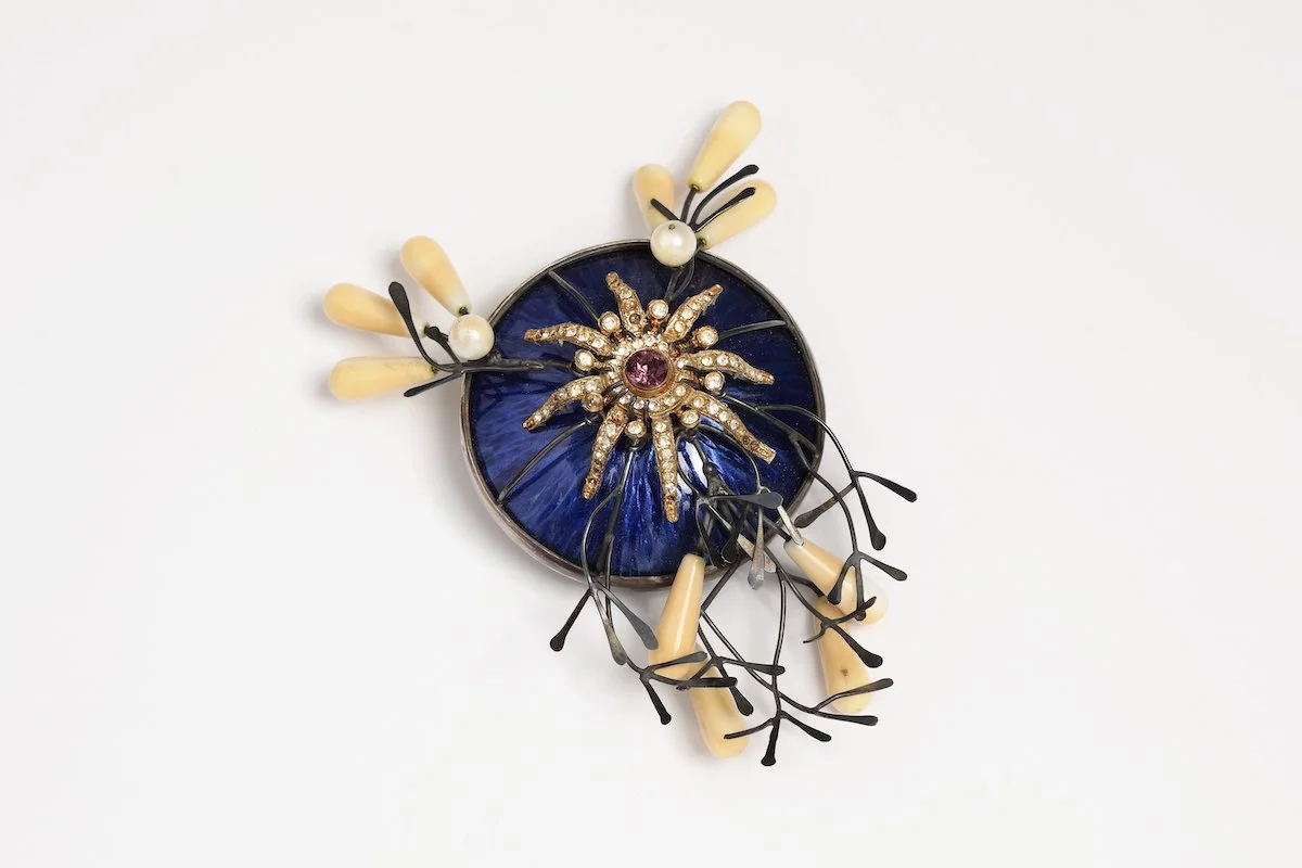 Curtis-Arima_ArtistProject_Shifting-Hierarchy-Royal-Blue-Brooch-PhotoDHH.JPG