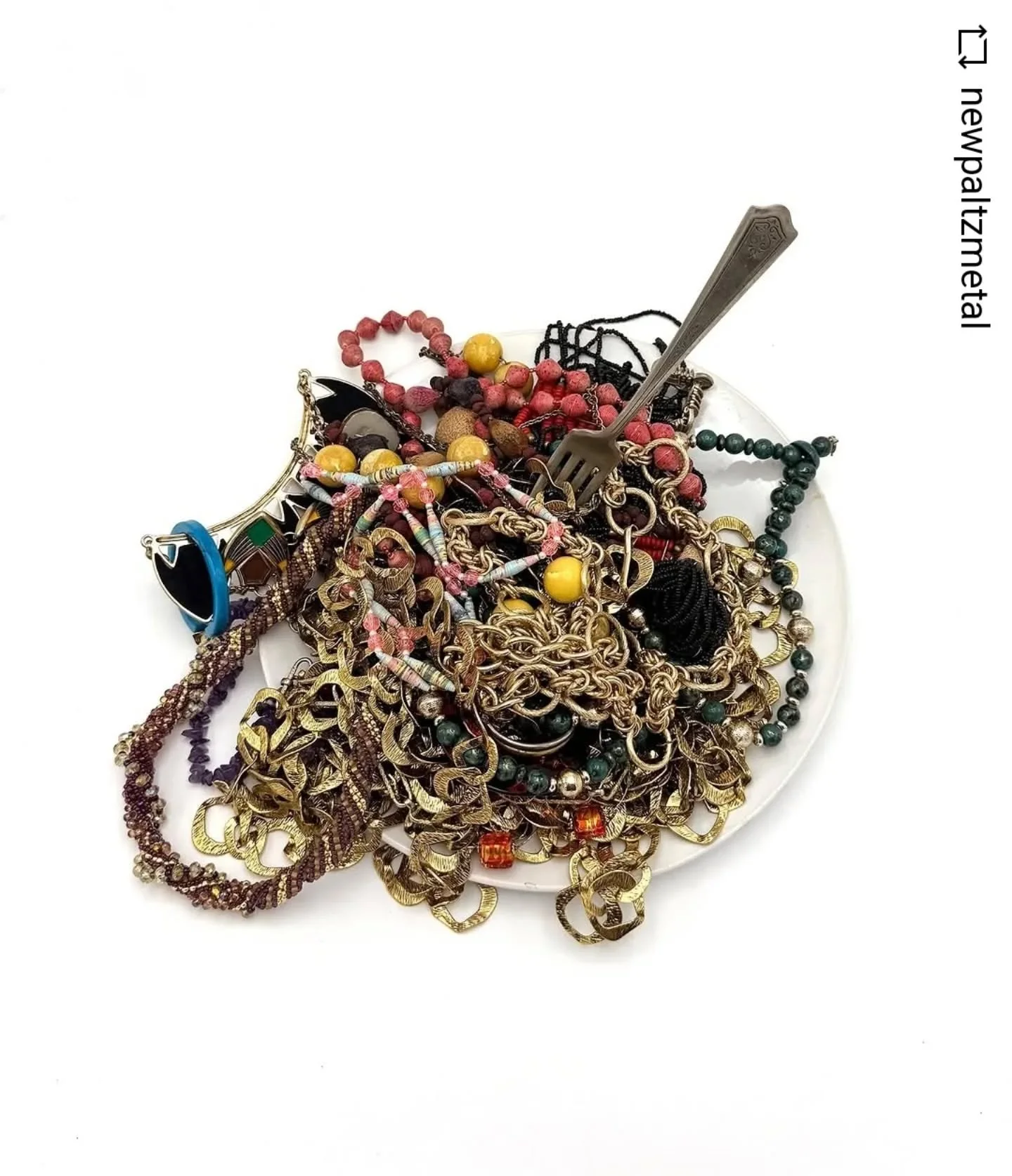 Look at these delicious pics! We love all the RJM spirit at New Paltz! 

#REPOST @newpaltzmetal 
 How we feel in this @radicaljewelrymakeover life. Jewelry ingredients? Mass consumption? Don&rsquo;t forget to take your scraps to the compost! 🤓
&bull