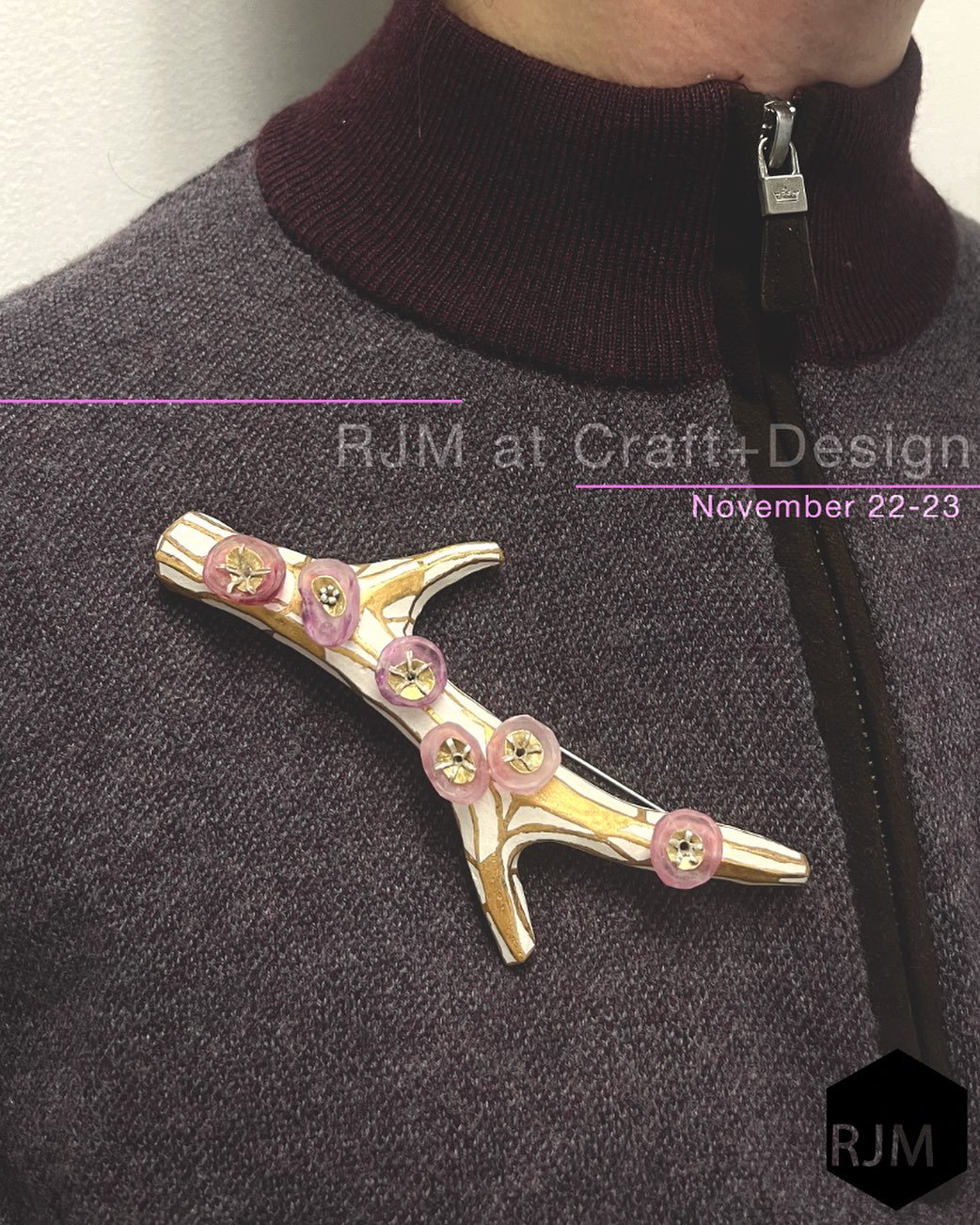 Richmond locals! This message is for you! 

RJM will be exhibiting a small selection of works at @visartsrva Craft + Design this year. The weekend of November 22-23 you will find us in booth 121 alongside works by @s.pee.23 and @__mound.__ 

Be sure 