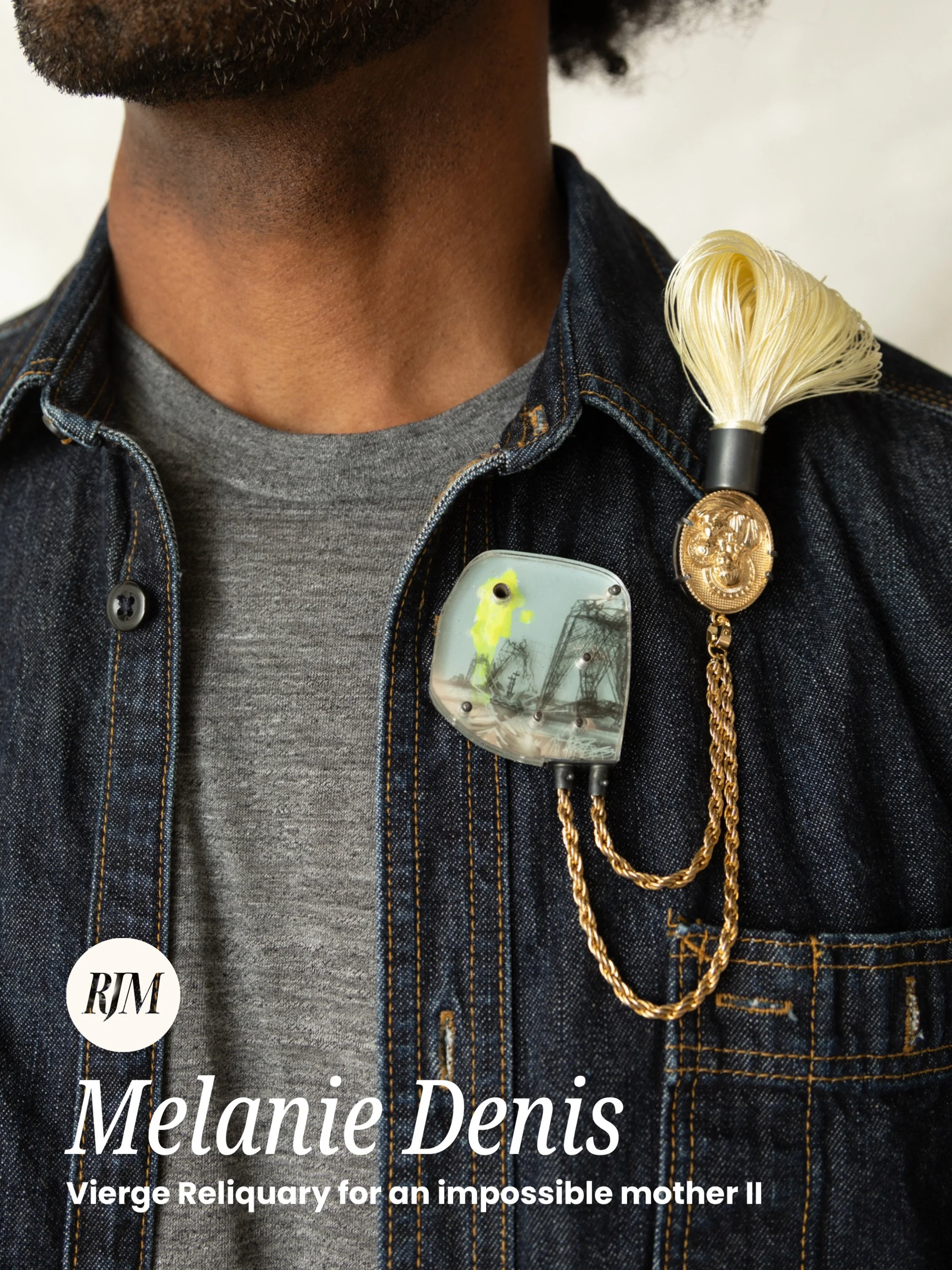The Rejewelry Exhibition: &ldquo;Vierge Reliquary for an impossible mother II&rdquo; by Melanie Denis is currently on view until Nov 9 at Heidi Lowe Gallery (@heidilowegallery)

Materials: Sterling silver, Steel, brass, plastic, plexiglass, photograp