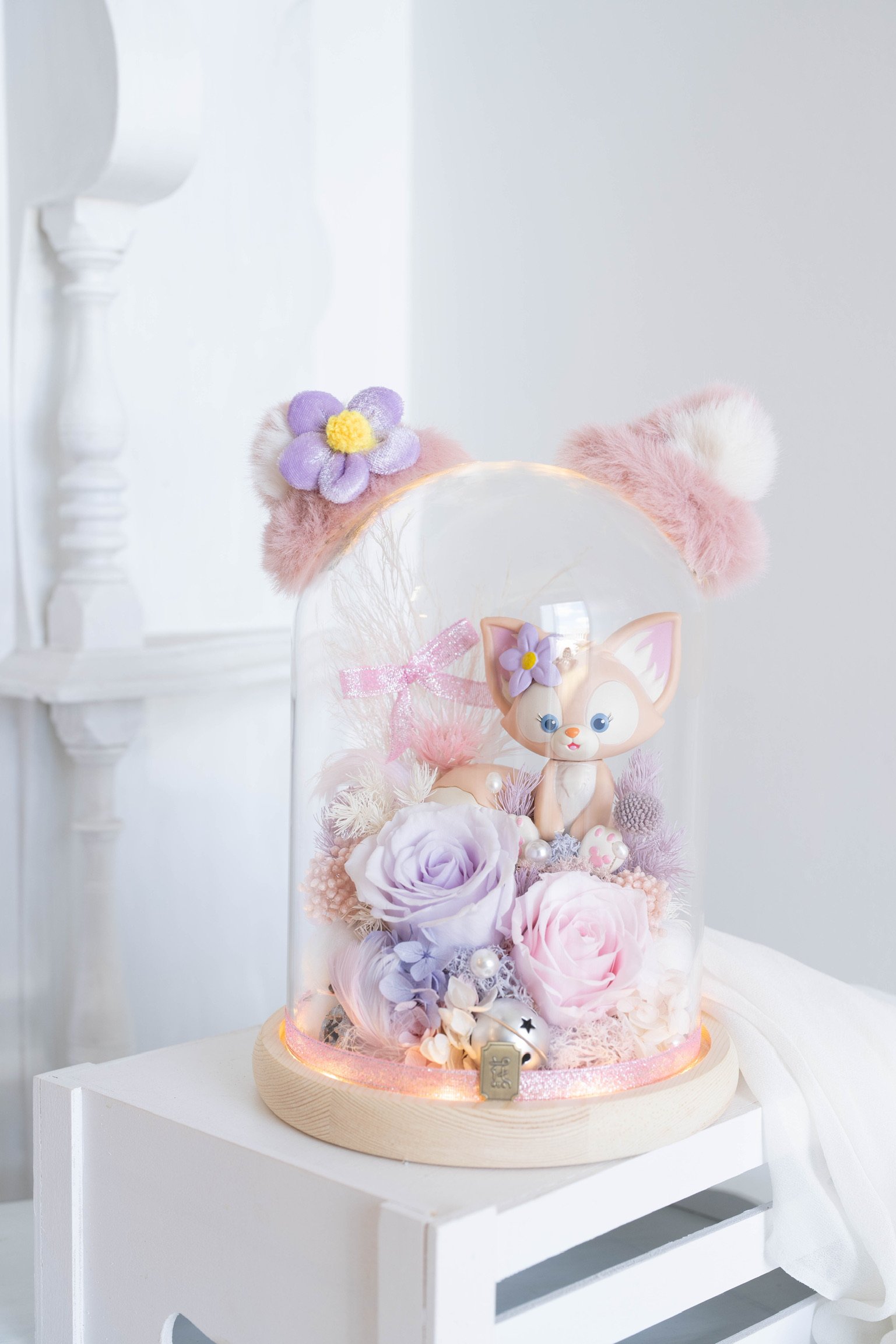 Preserved Fresh Flowers in large glass dome