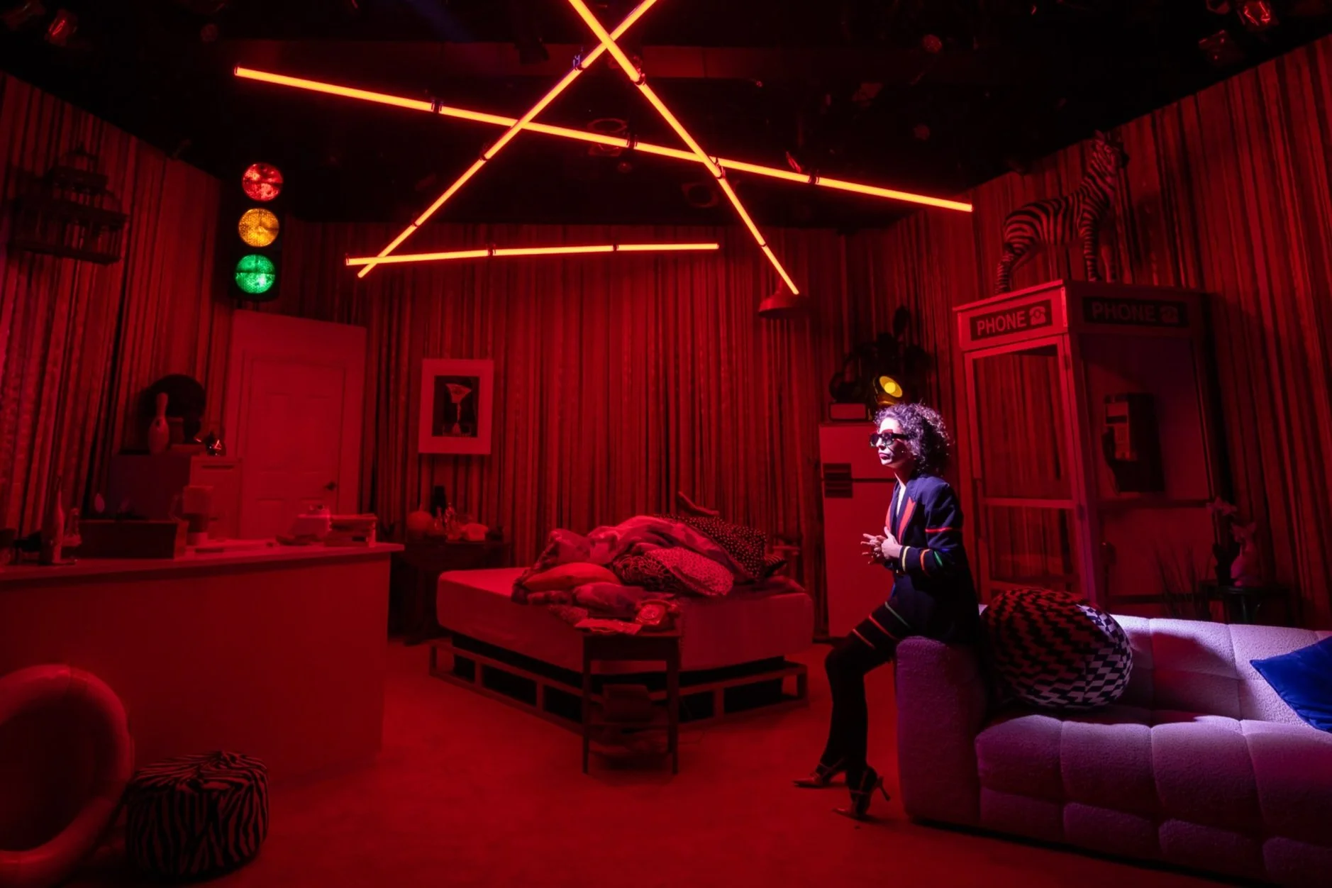 Women+on+the+Verge+of+a+Nervous+Breakdown_Hayes+Theatre_credit_Daniel+Boud_010.jpg