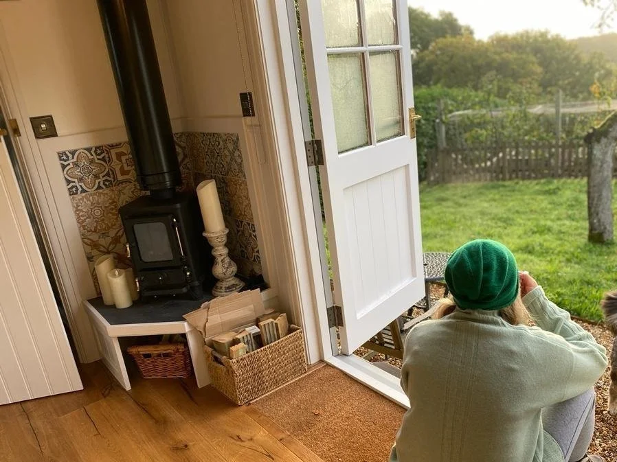 1:1 Somatic Therapy Retreats in UK
