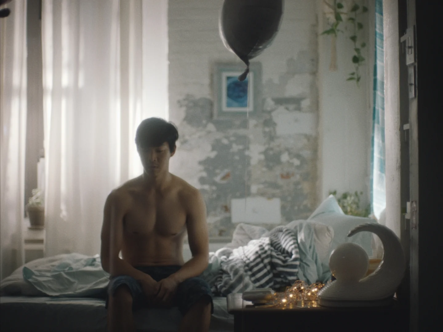 Still from Untitled Love Story, written and directed by Yifei He.