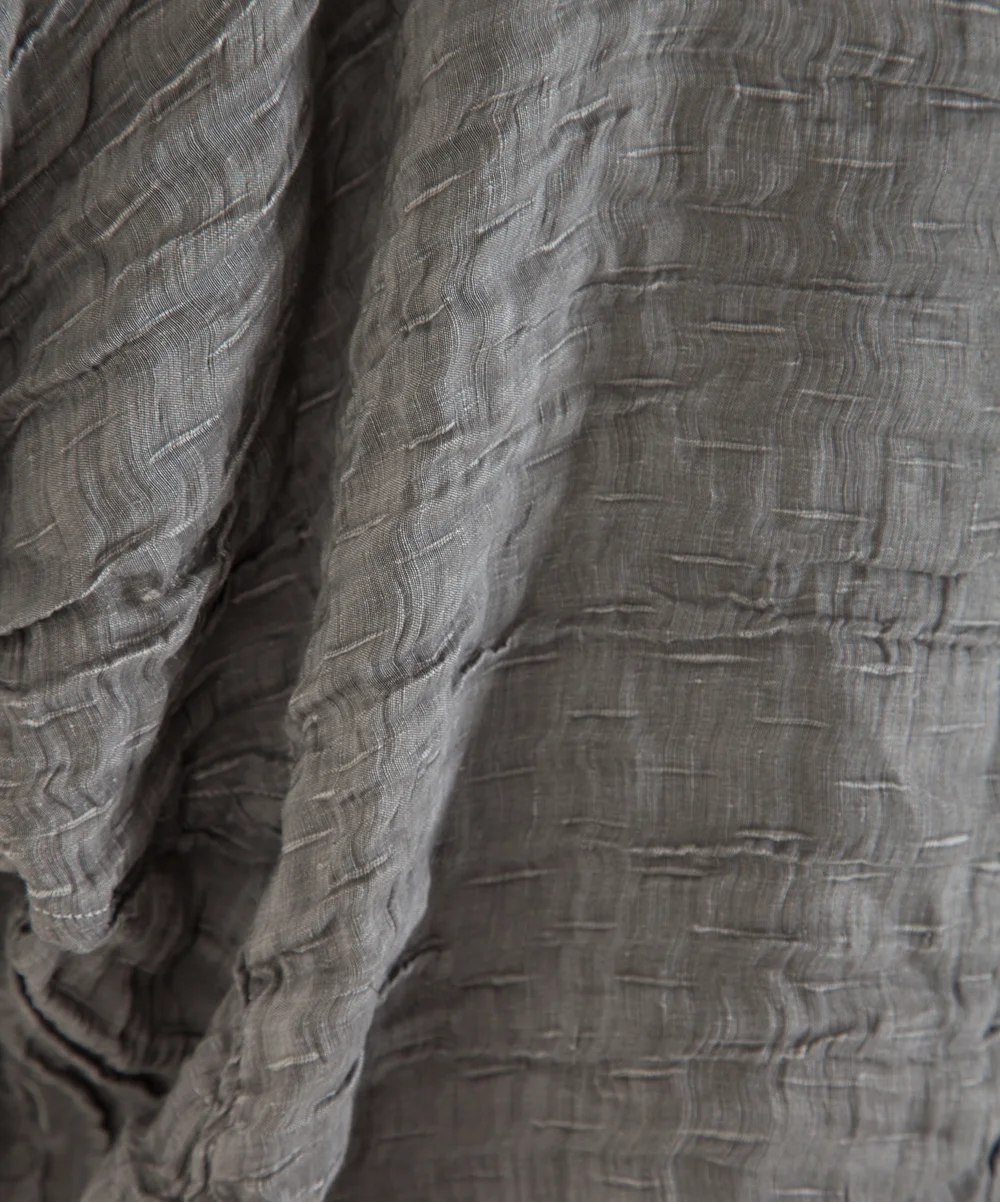 Greyhound-Metallic2.jpg