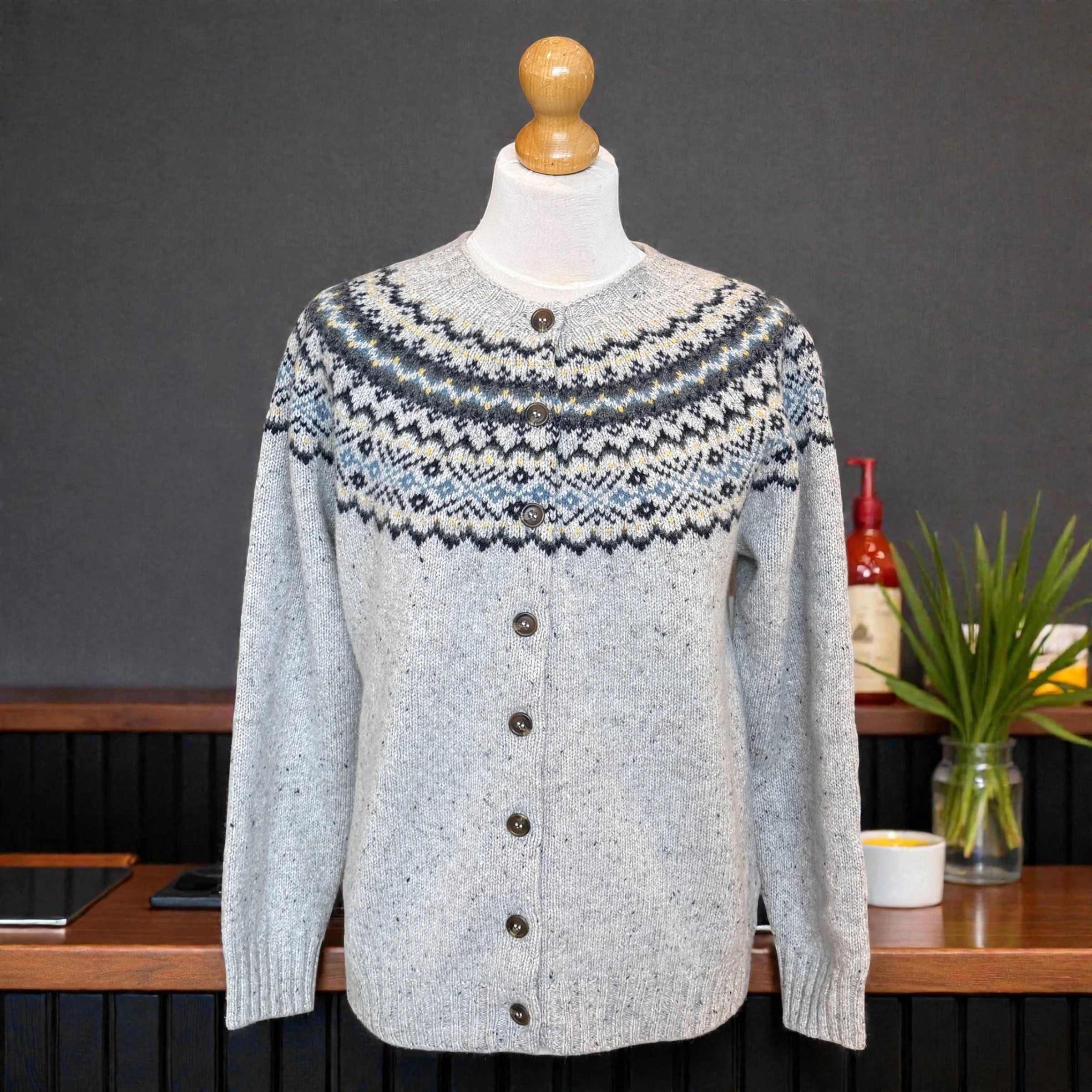 Harley Yoke Cardigan, Mull 26