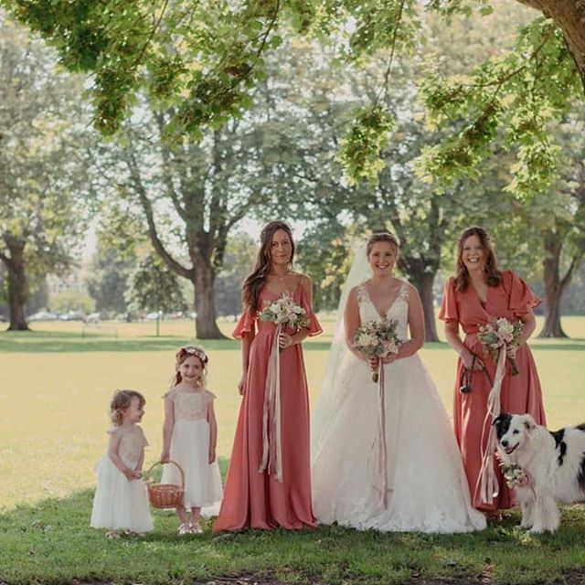 ROBYN• how beautiful does @robyn.layton look in her gown? Plus her Sister’s rock the @rewrittenbridesmaids in Coral 🔥 #realbride #enzoani #rewrittenbridesmaids #whitebridewales #bridalboutiquenarberth #coolbride #glamourous @insolecourt #dogsatweddings #ribbons #cardiffbride #Pembrokeshire