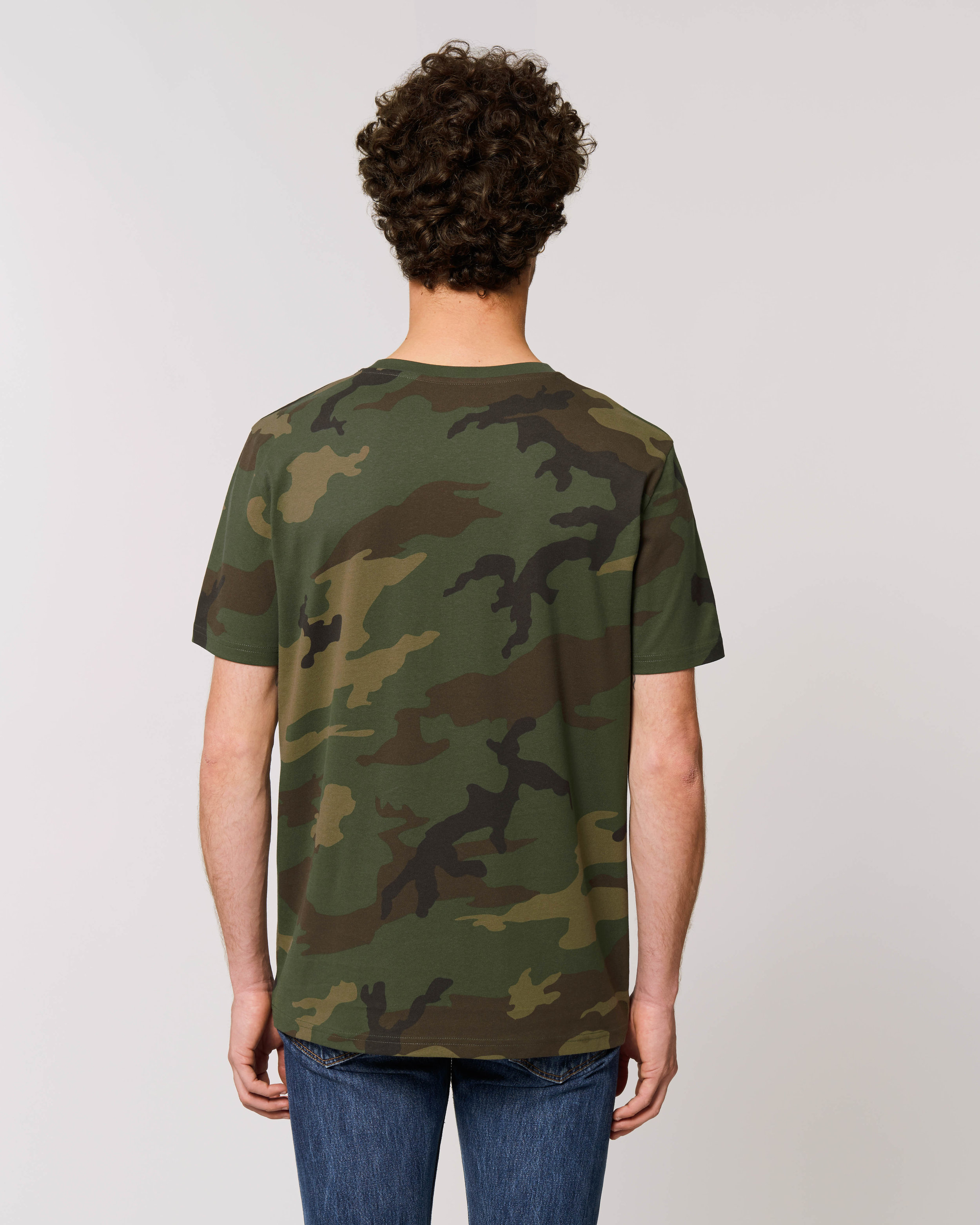 Creator_AOP_Camouflage_Studio_Back_Main_0.jpg
