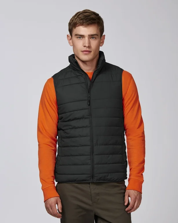Stanley_Hikes_Black_Studio_Front_Main_0.jpg