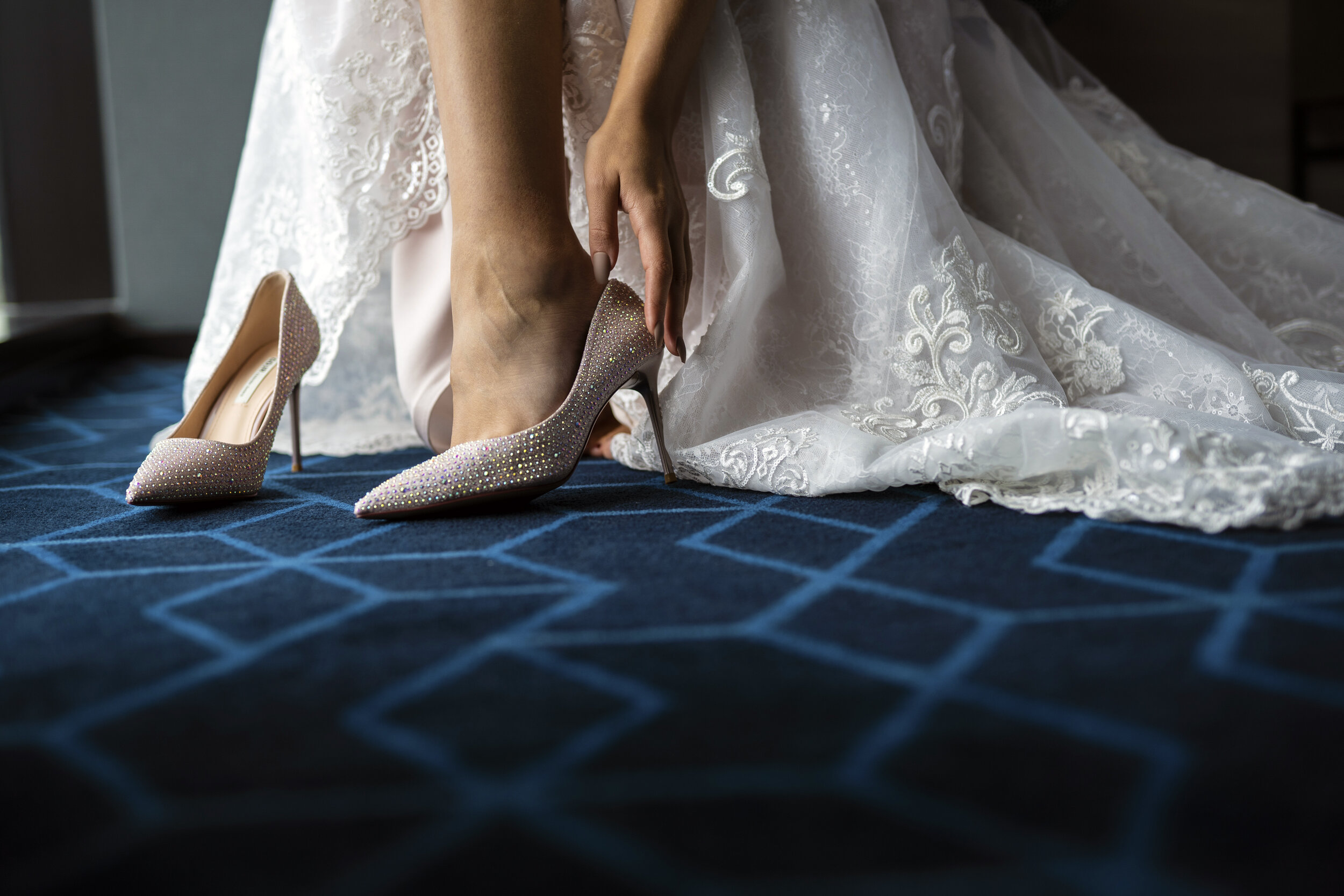 The Complete Guide to Choosing Your Wedding Shoes - hitched.co.uk -  hitched.co.uk