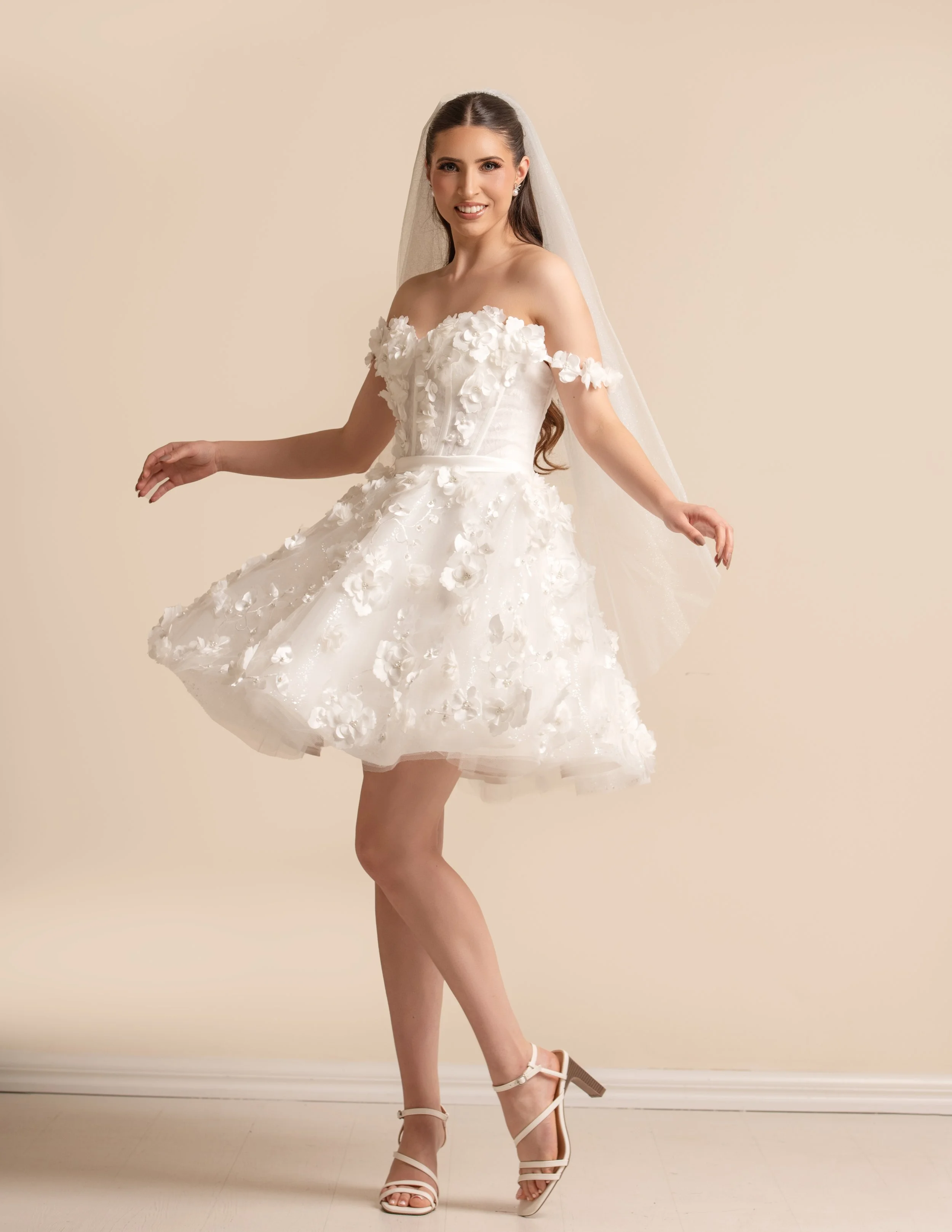 CALLA — Bella E La Bestia Bridal