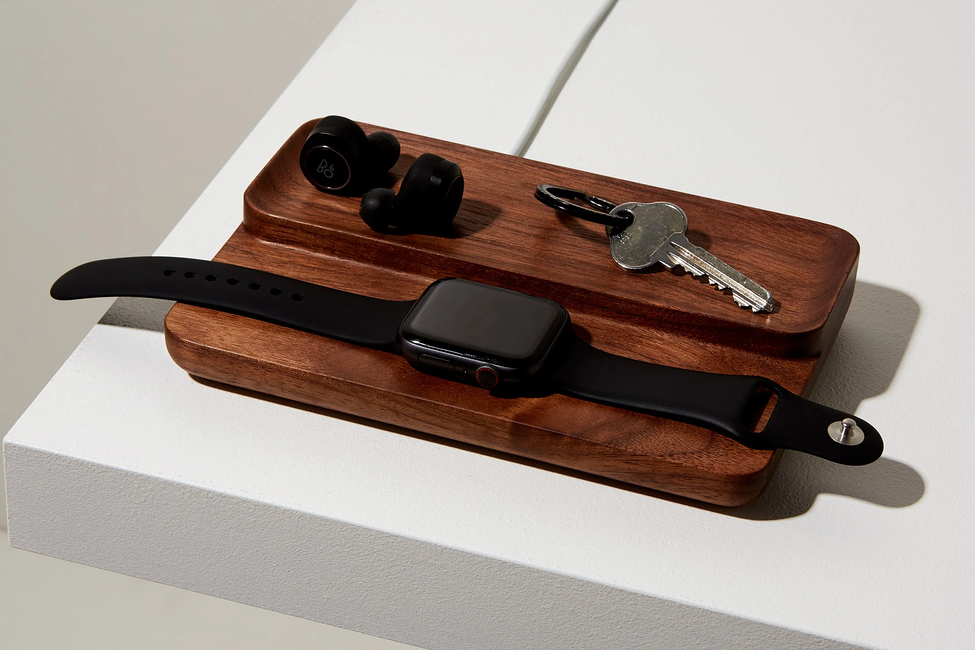 Valet Model 2 black.jpg