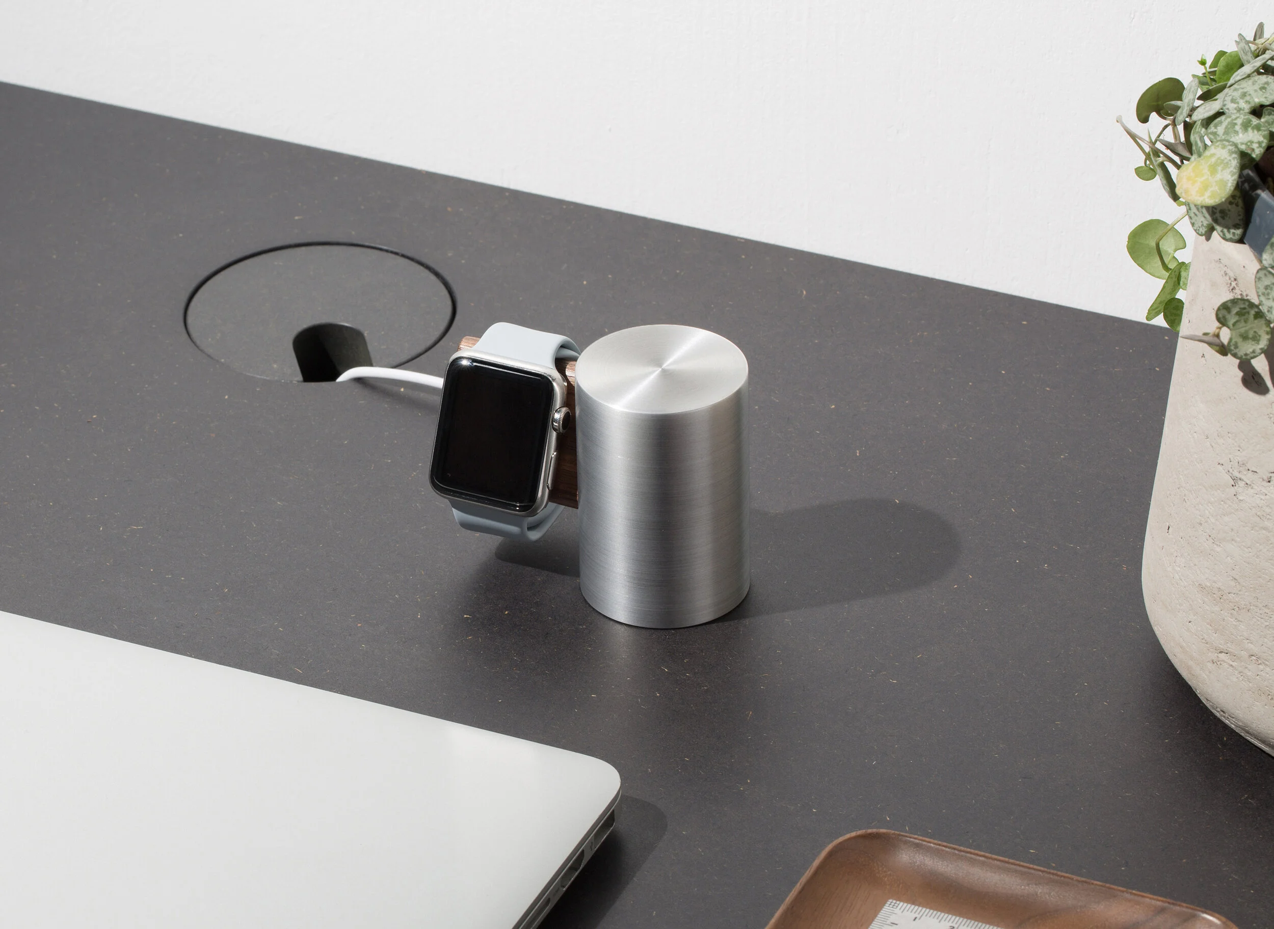 Domino Aluminium Walnut grey desk lifestyle.jpg
