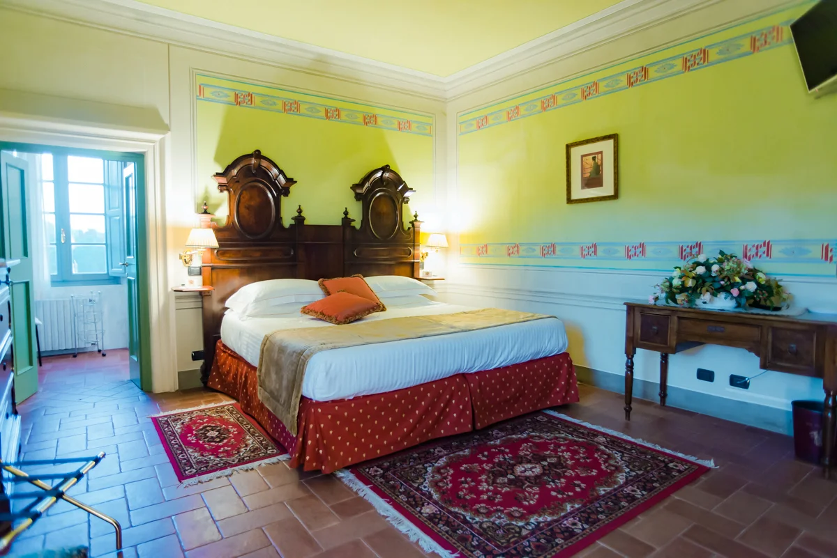 DLUXE ROOM BUTTERFLY - COUNTRYSIDE VIEW