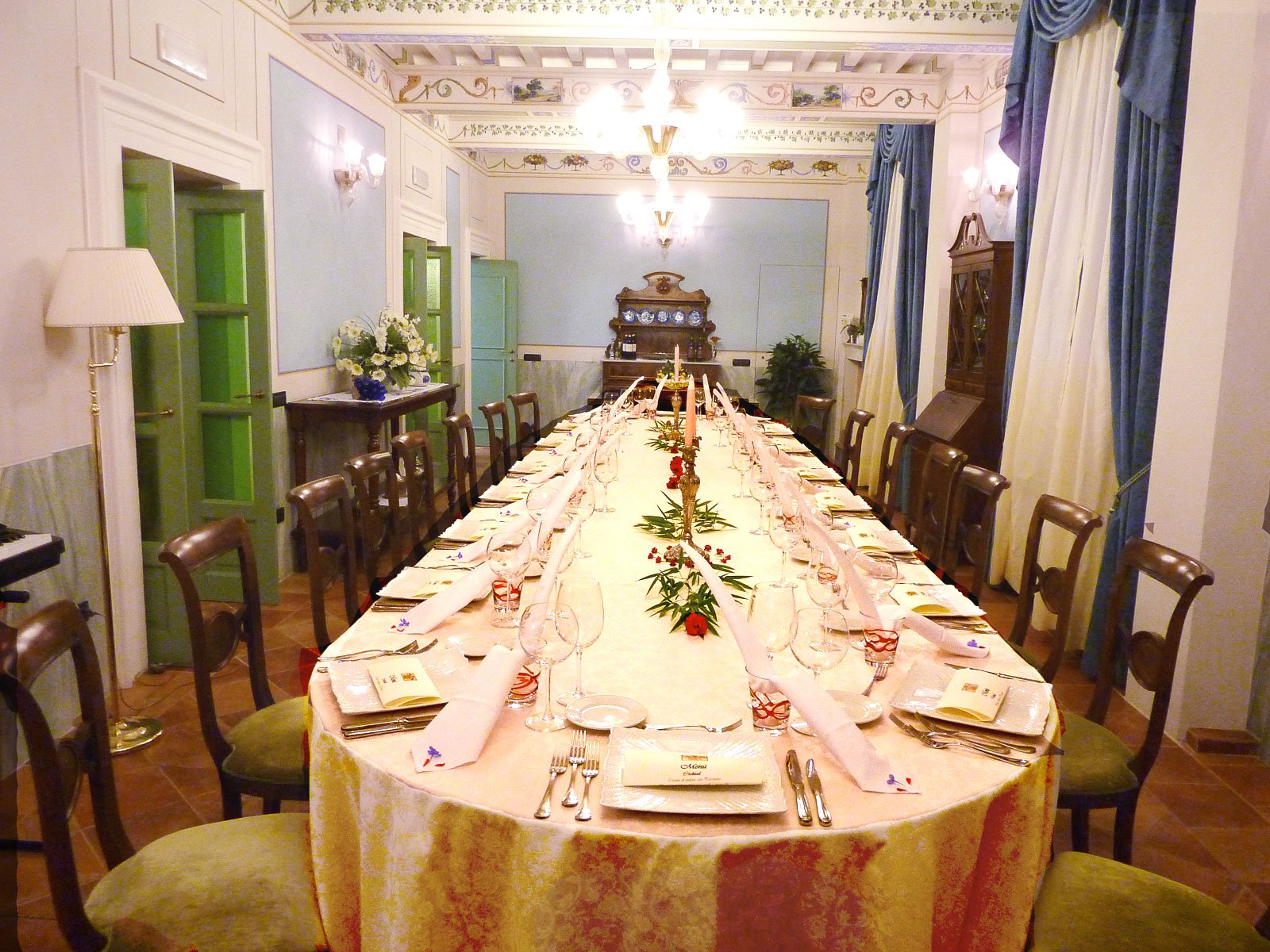 43-dining-room.jpg