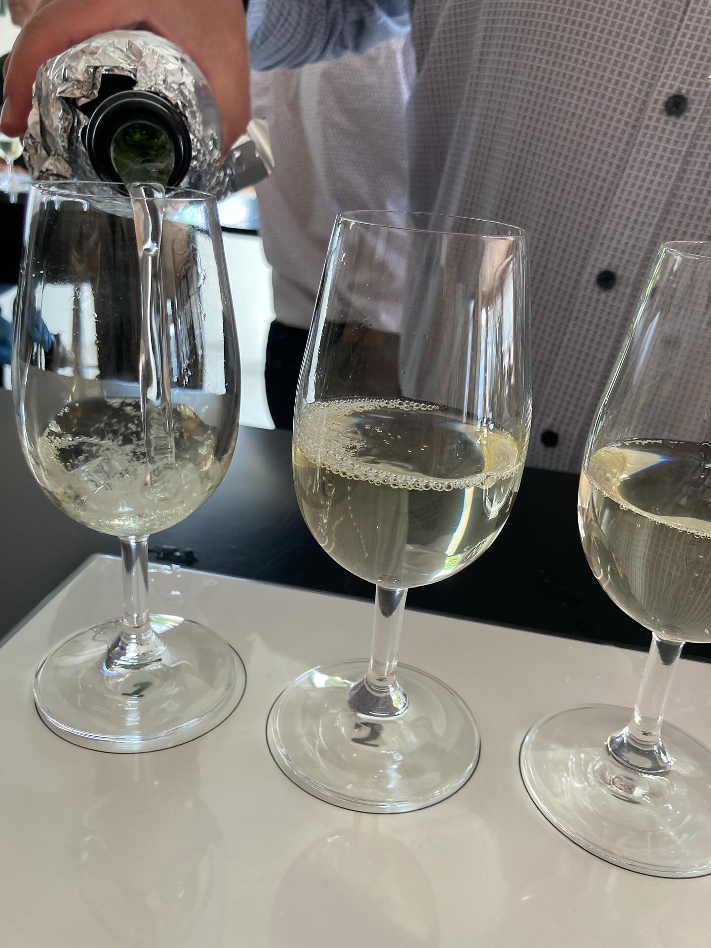 New bottles in the making. We decided the dosage for several champagnes this morning. Your turn will come later this year when they have settled after disgorgement. I will elaborate in the main story on the Pixelfed app. See you there ;-)
*
#tangeger