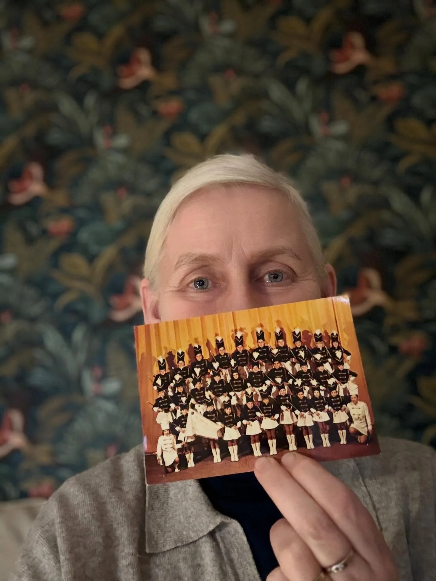 In today&rsquo;s marketing conference, we were explained how to feed IA with information about our champagne brand to stand out, to be seen, to be sold (obviously). Personnally, I have been more into imagining how I can explore grounds where I don&rs