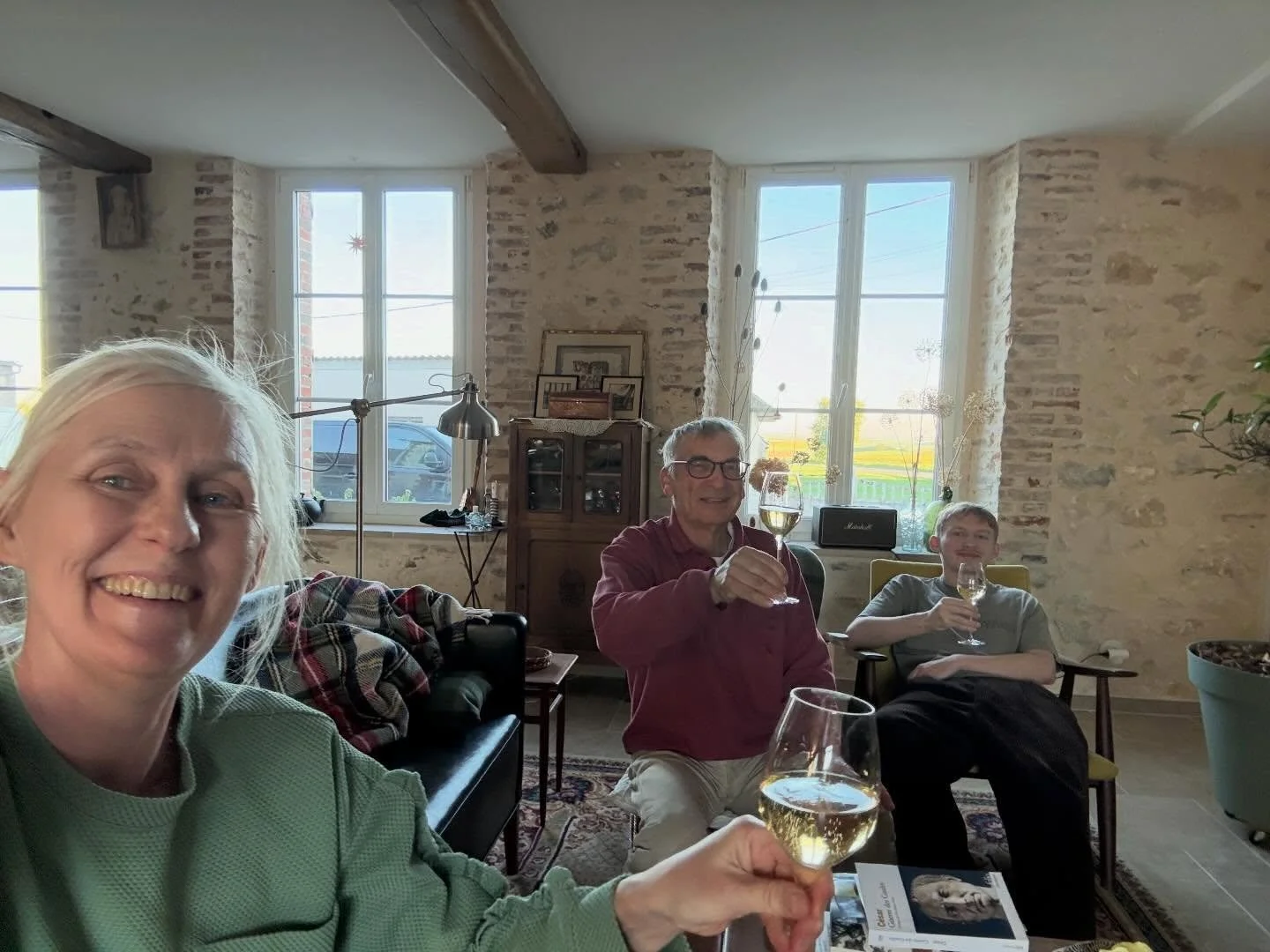 Weekend vibes chez les Tange-Gerard. Our time off has been limited this year so far but here&rsquo;s to good vibes with our son back for a couple of days. Wishing you a good one too
*
#tangegerard #champagne #goodtimes #weekend #relax