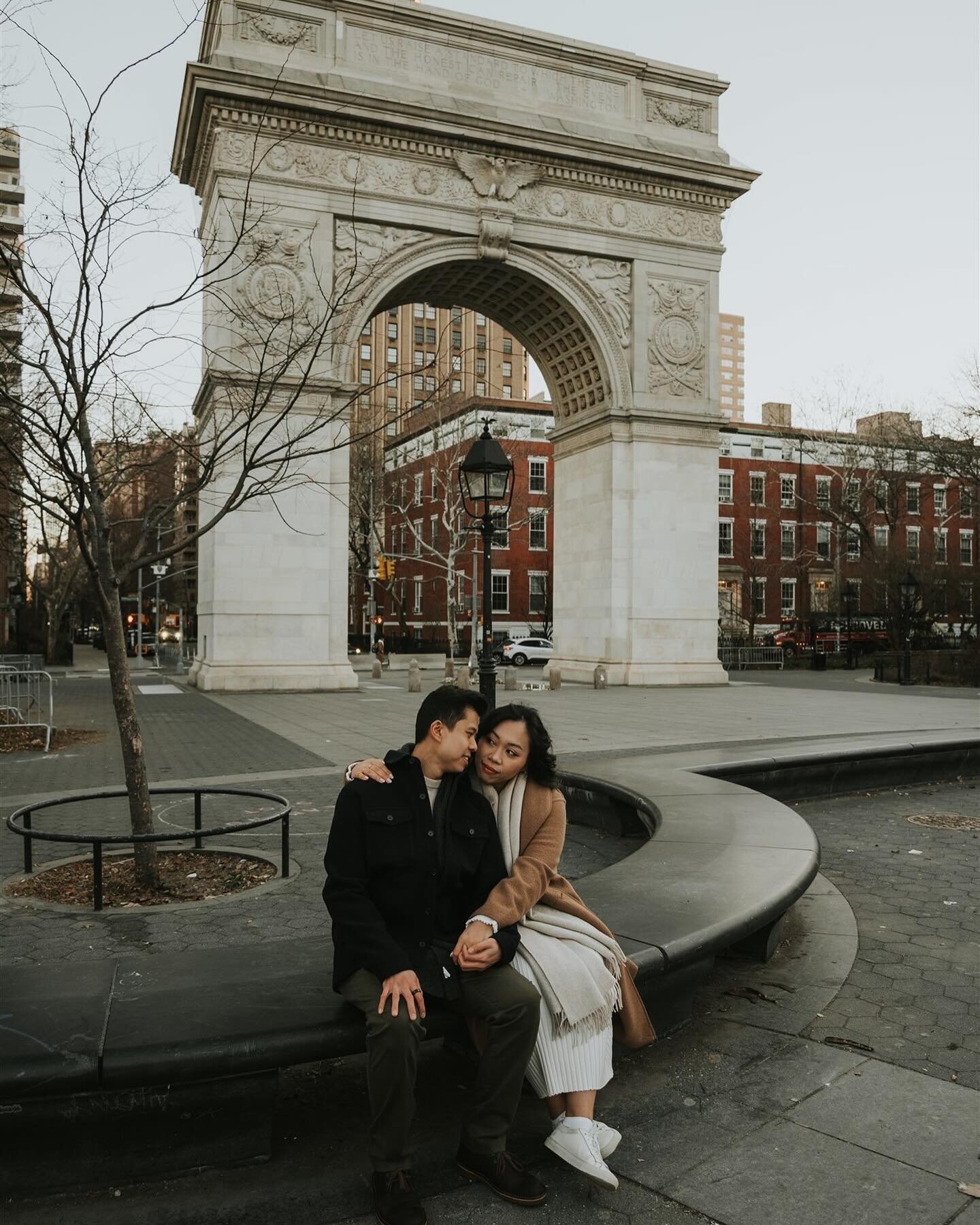 Nothing makes a winter sunrise session better than a hot cup of coffee in the west village 
.
.
.
.
.
#newyorkengagementsession #westvillageengagement #nyengagementphotographer #westvillagenyc #engagementphotosession #nycweddingphotographer