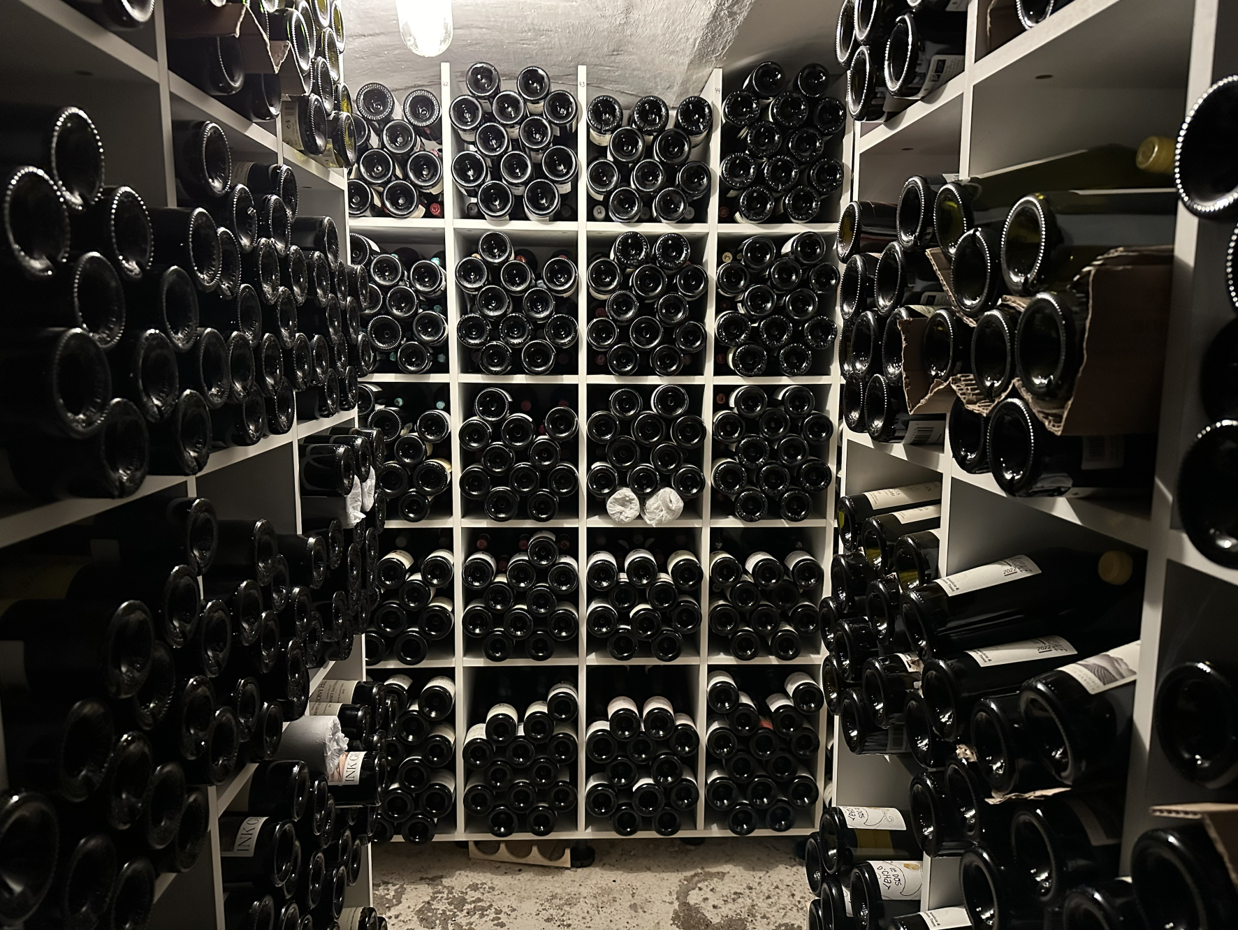 How Kolonialen Bislett is using Vinify in their restaurant